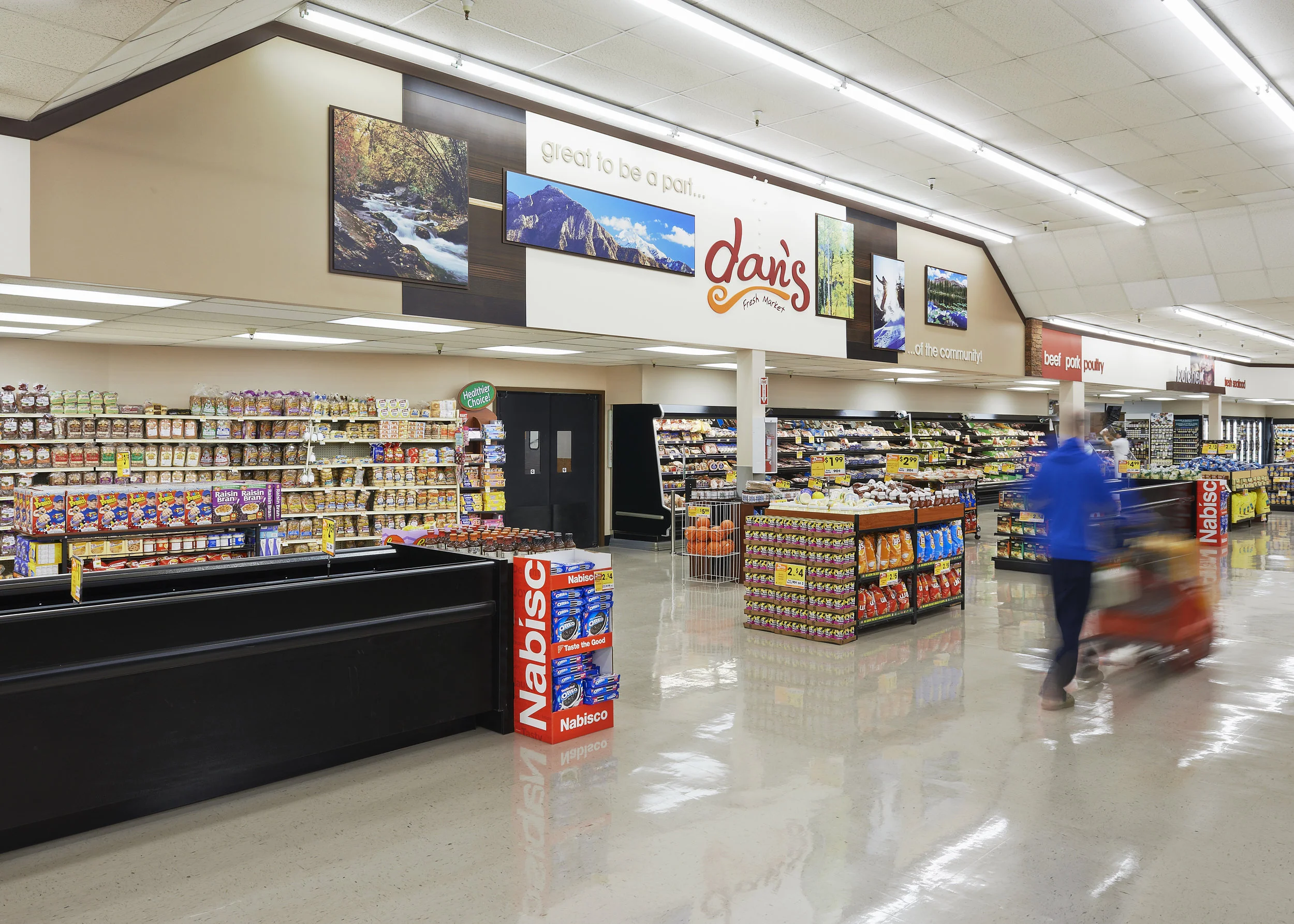 Dan's Fresh Market Int.-4.jpg