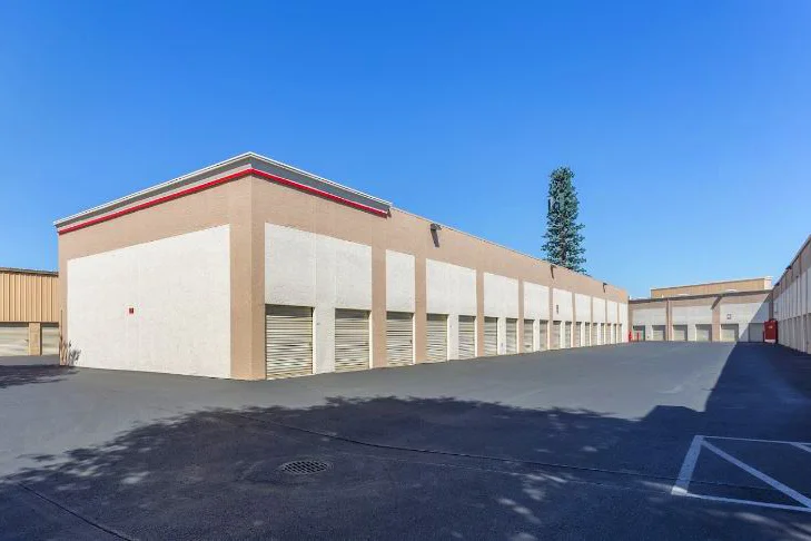TownCentre Self Storage - Brentwood, CA - Ext.1.jpg