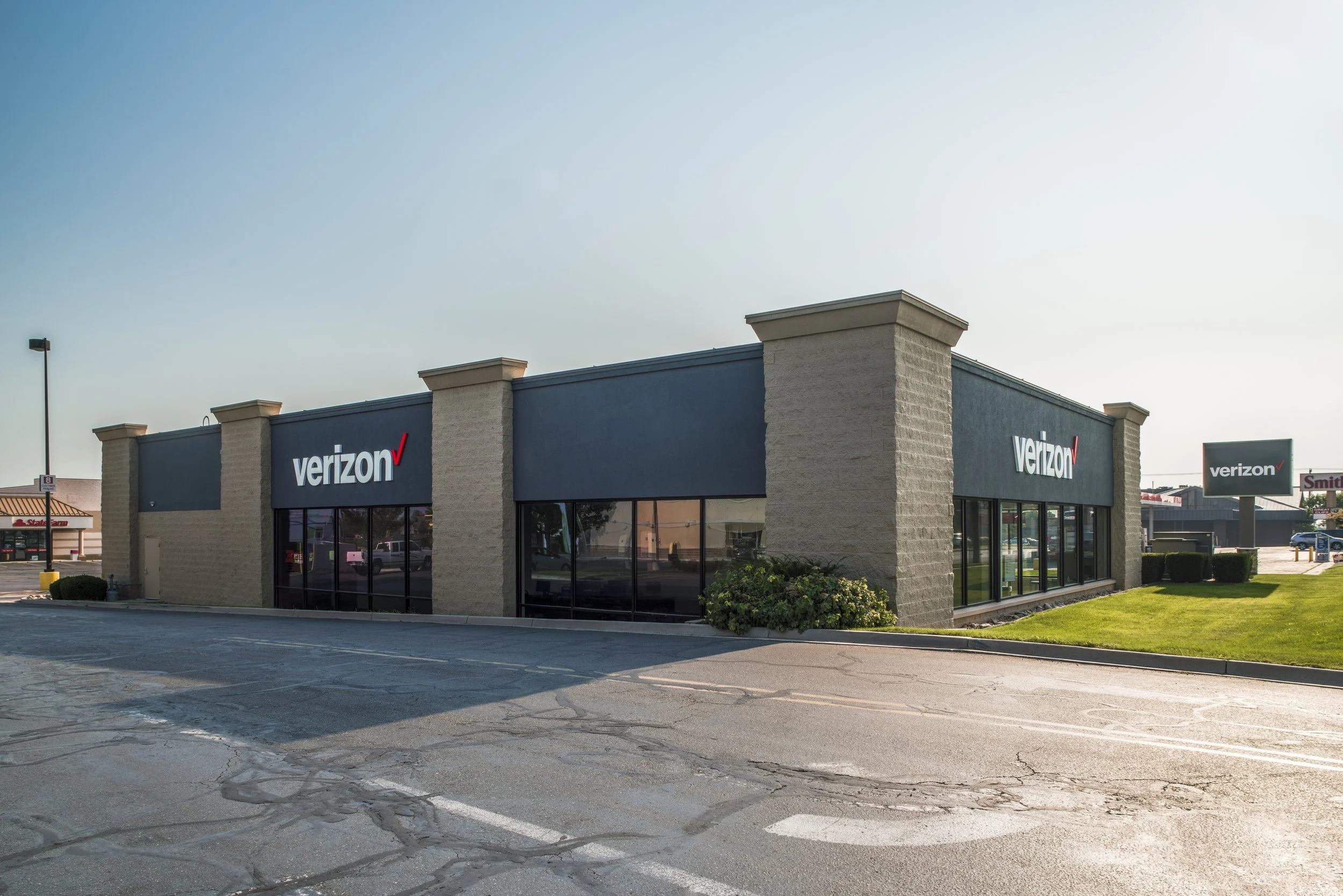 Verizon - Syracuse, UT - Ext.-4.jpg
