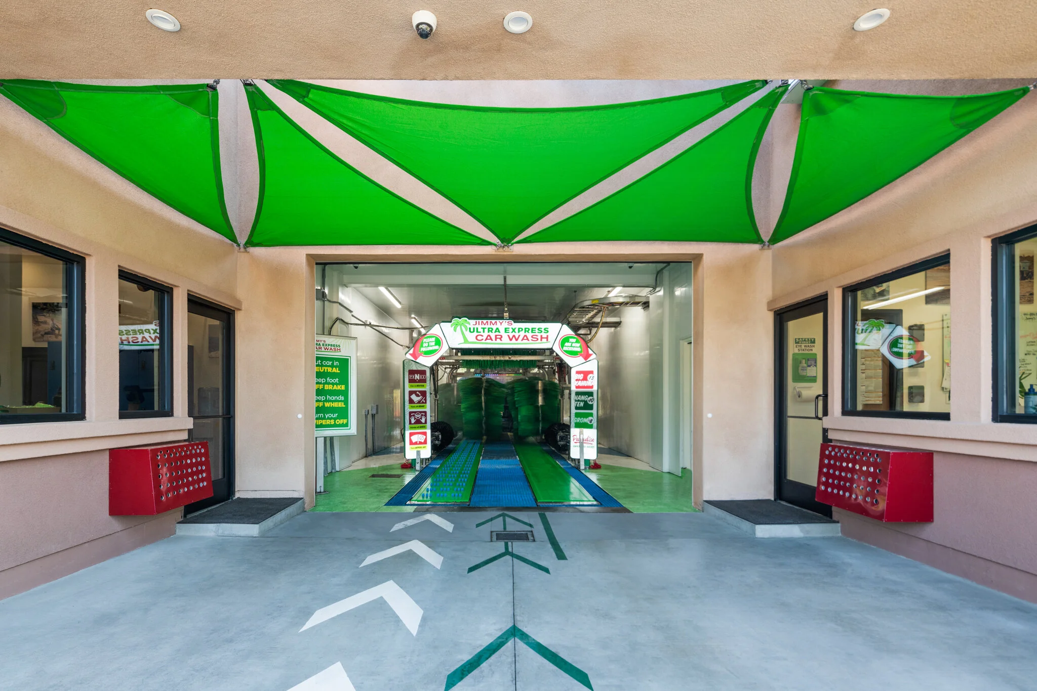 Jimmy's Express Carwash - Murrieta, CA - Int.-2.jpg