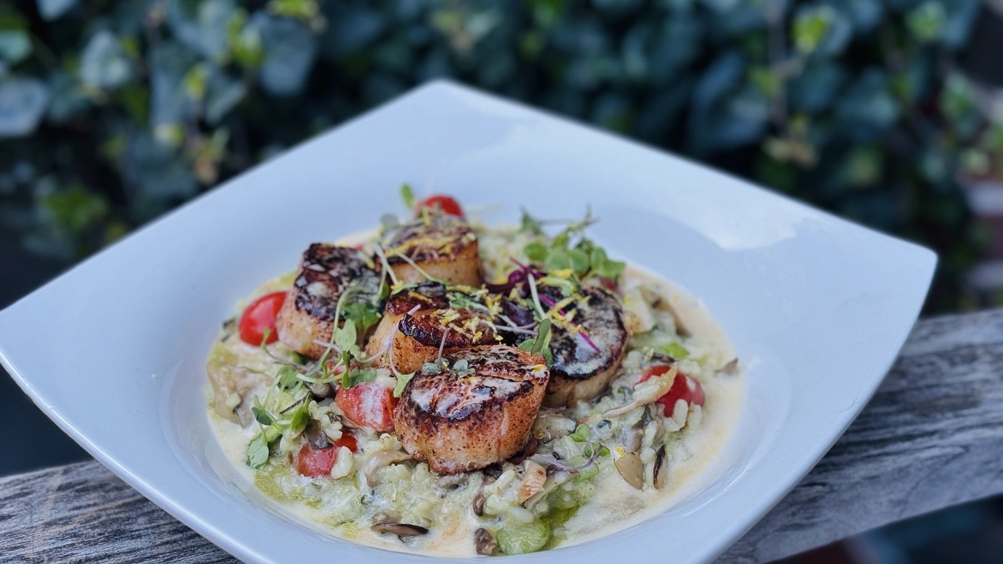 TWO WEEKS of Summer Restaurant Week start Monday! 

🎉 We&rsquo;re offering our ENTIRE MENU! 

🥩🍗🍝🍤 Three full-size courses for $40 at dinner, and $35 at lunch or brunch

 🍷🍺🍹 Sub wine, beer (or a mimosa at brunch) for your first or third cour