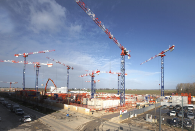 Manitowoc is using CM Labs simulators for crane training and demos