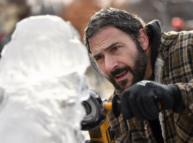 Chilly challenge captivates: Arborists, artists try their hand at ice carving