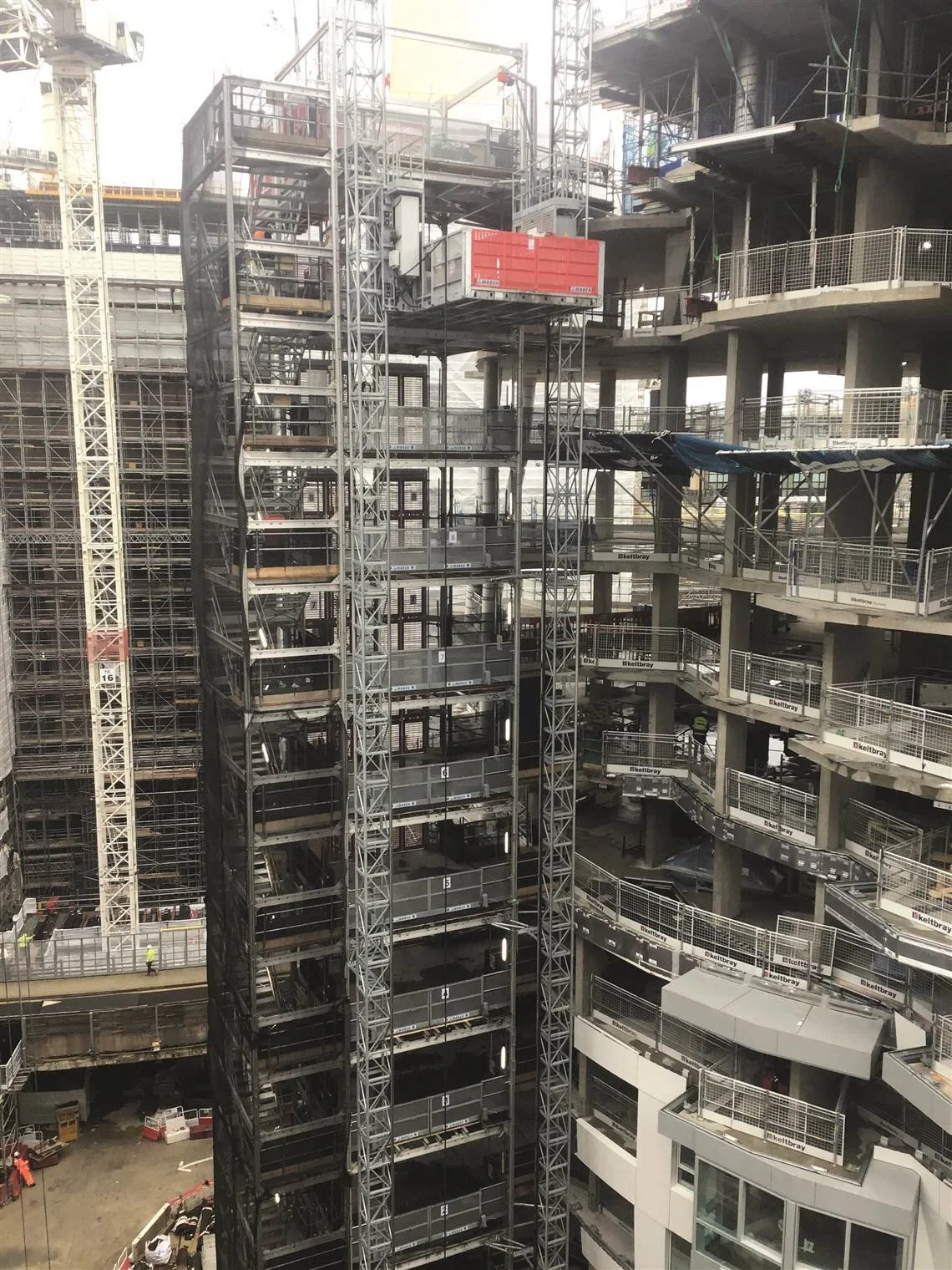 Construction hoists for modern builds