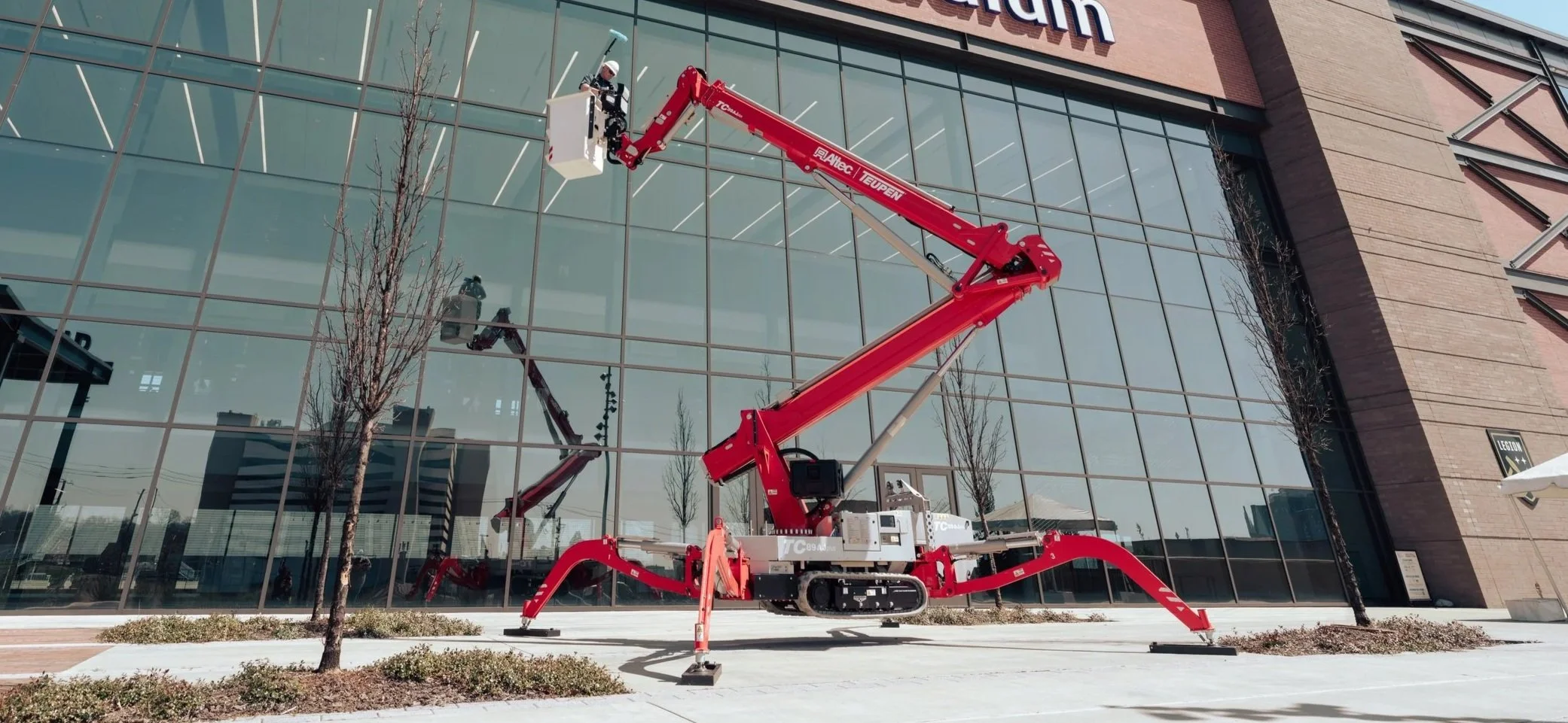 Teupen TC89AJplus: The Next Generation of Aerial Lifts