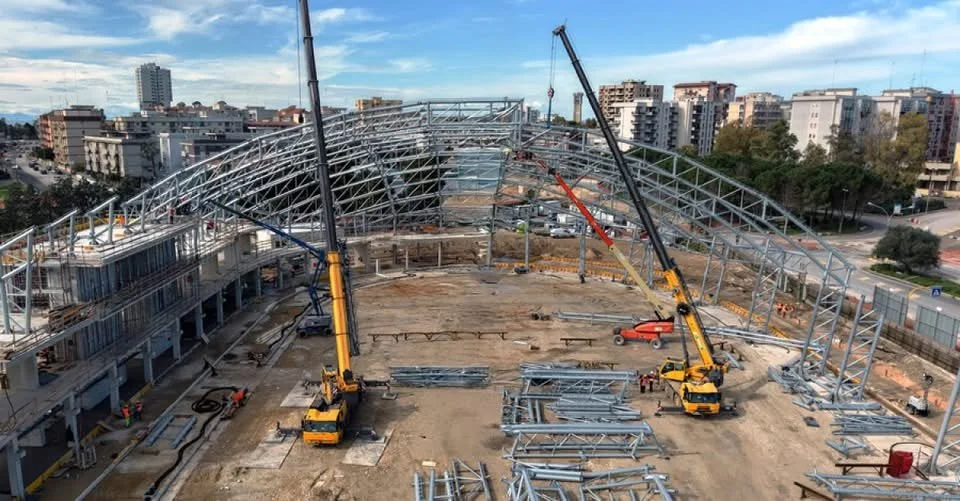 Two Grove Cranes Power Construction of New Arena for the Mediterranean Games 2026