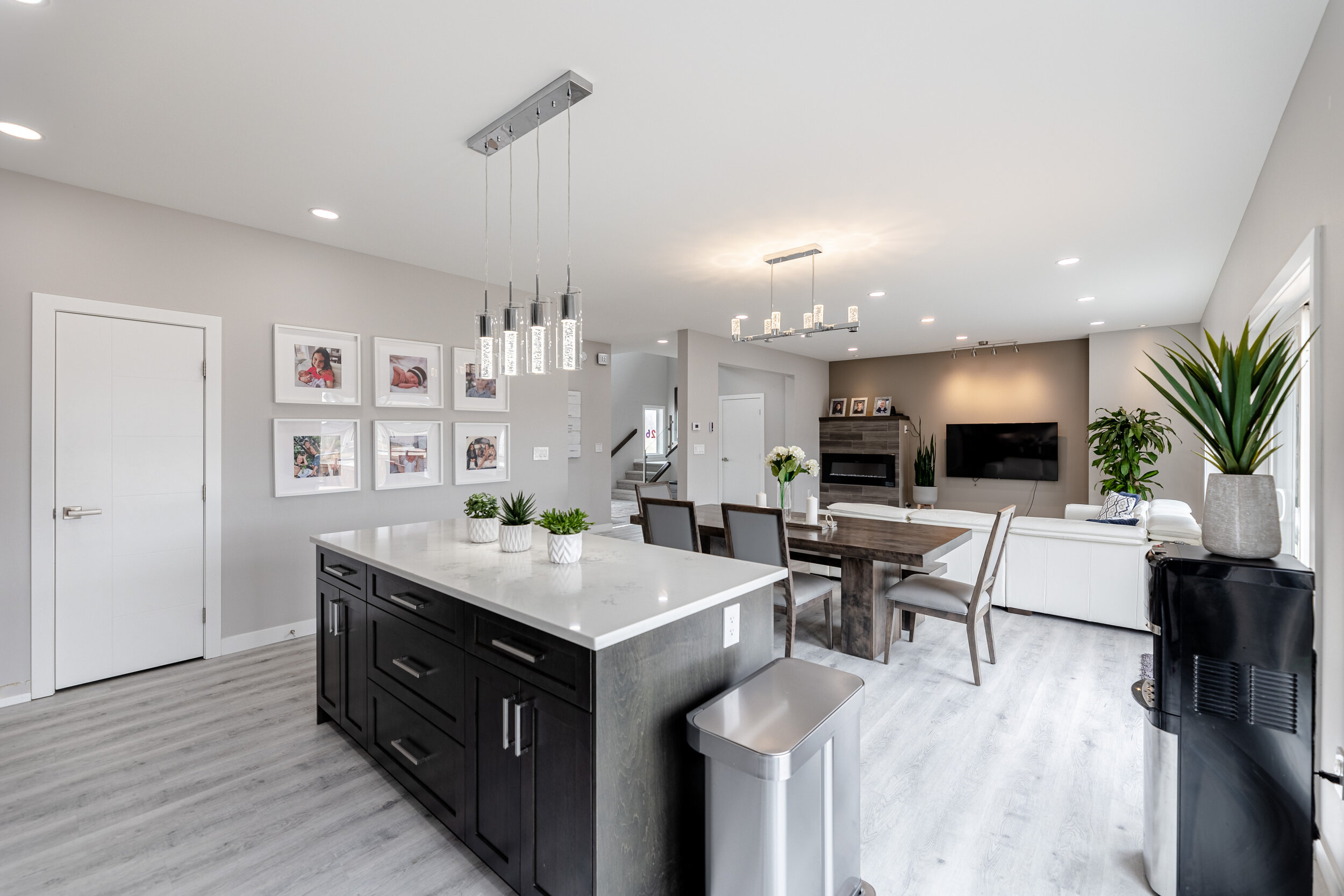 26 Lillies Ln (32).jpg