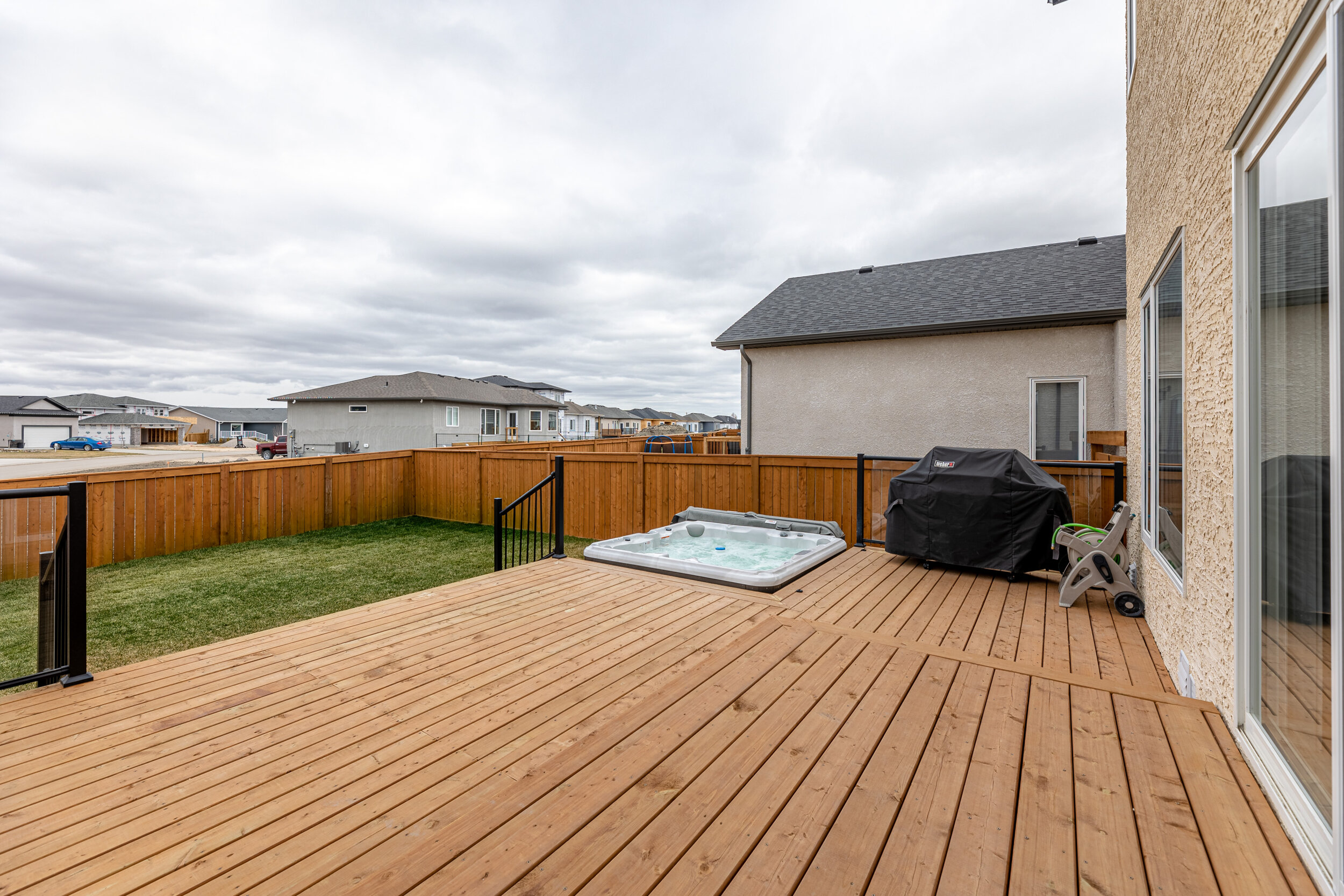 26 Lillies Ln (22).jpg