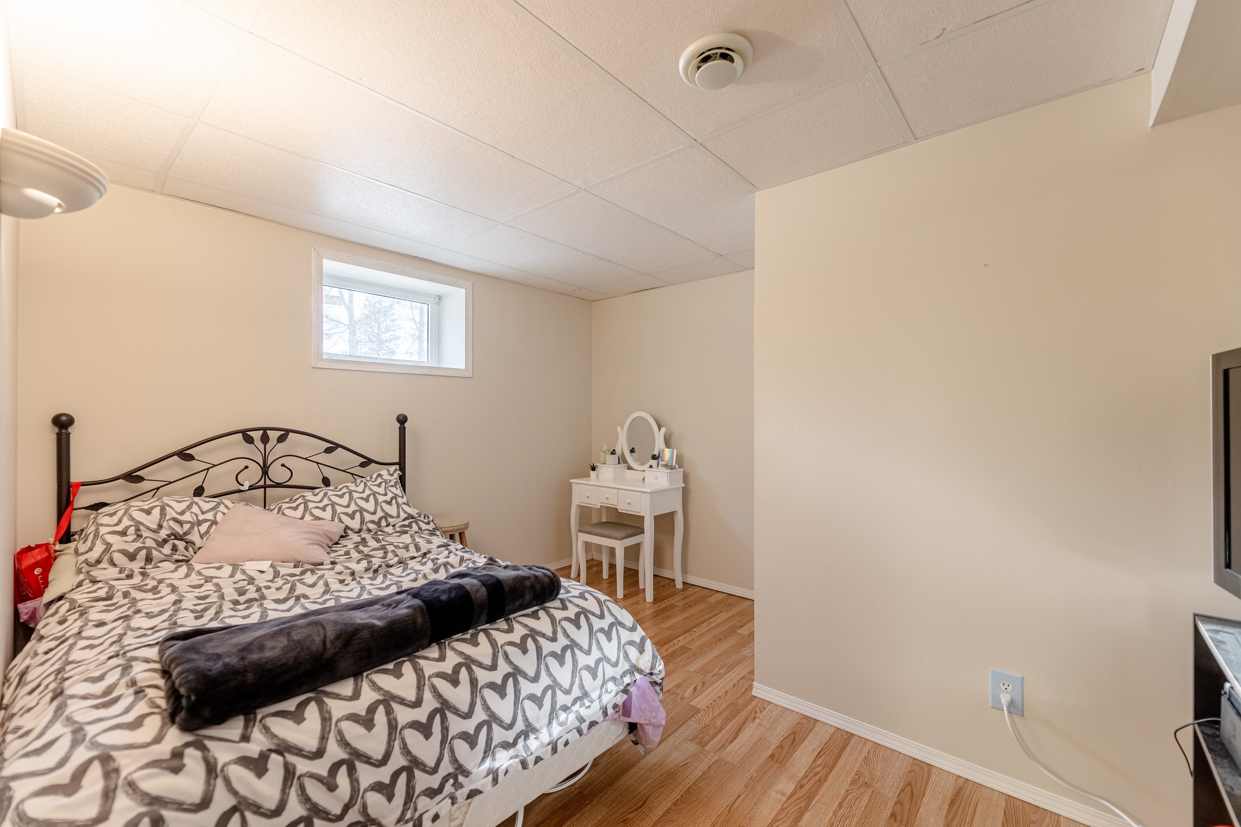 242 Johnson Way (23).jpg