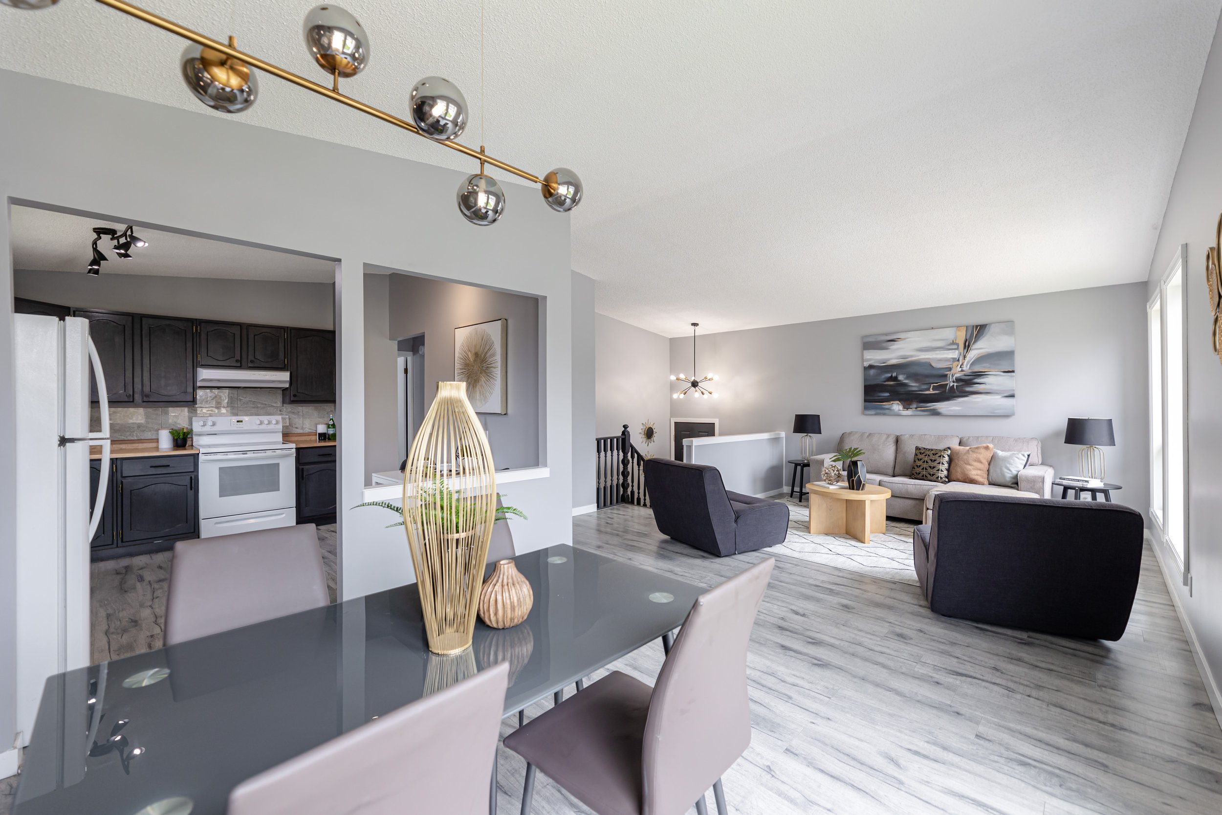 36 Laurent Dr (18).jpg