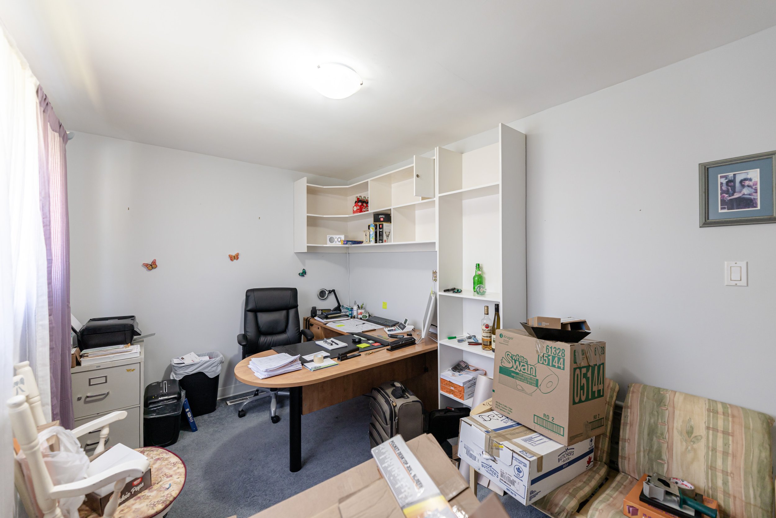 4225 Roblin Blvd (6).jpg