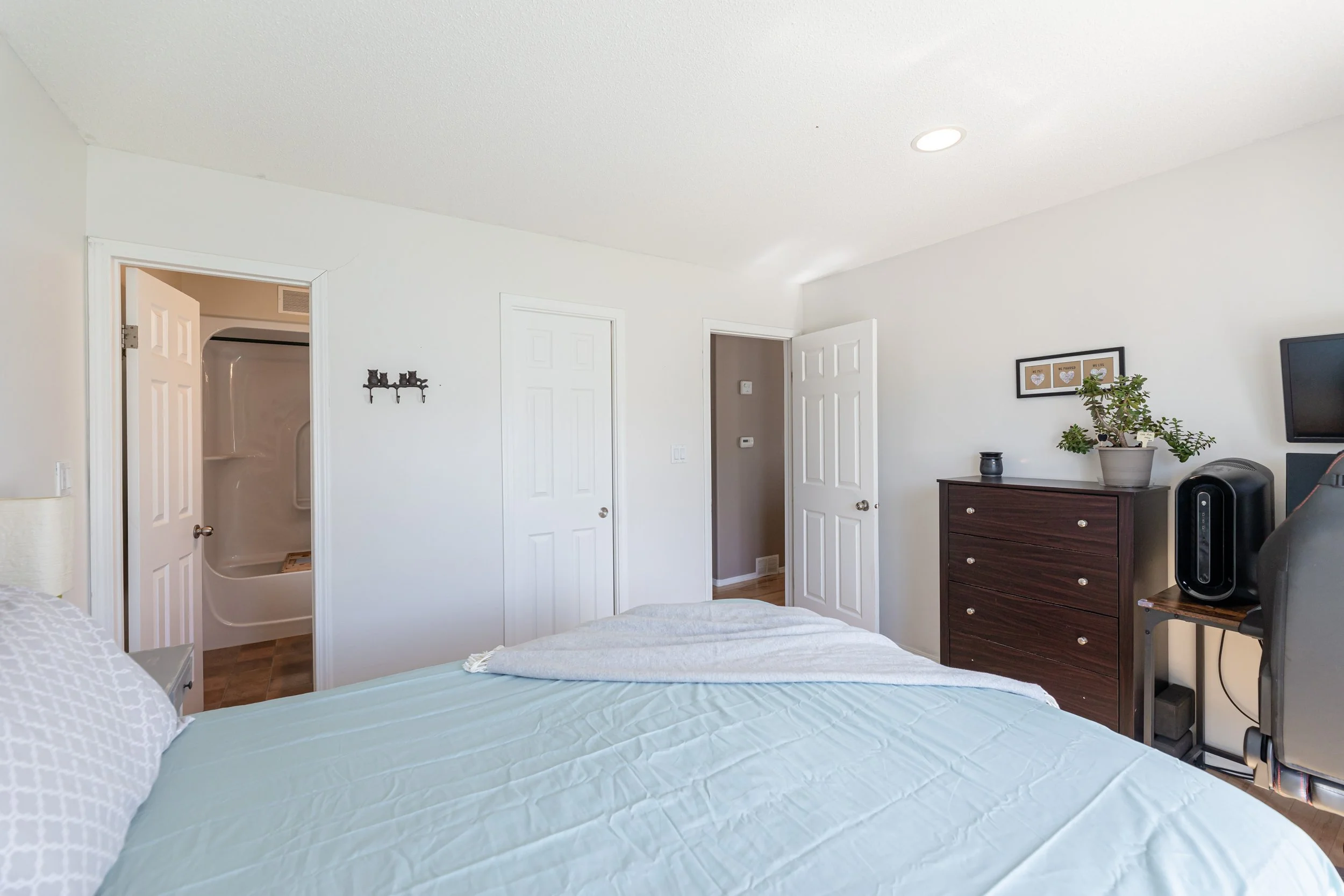 211 Johnson Way (17).jpg