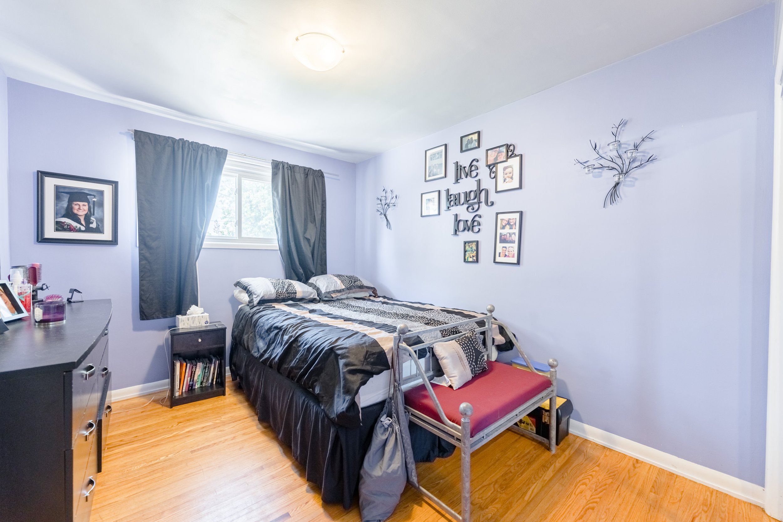 520 Collegiate St (16).jpg