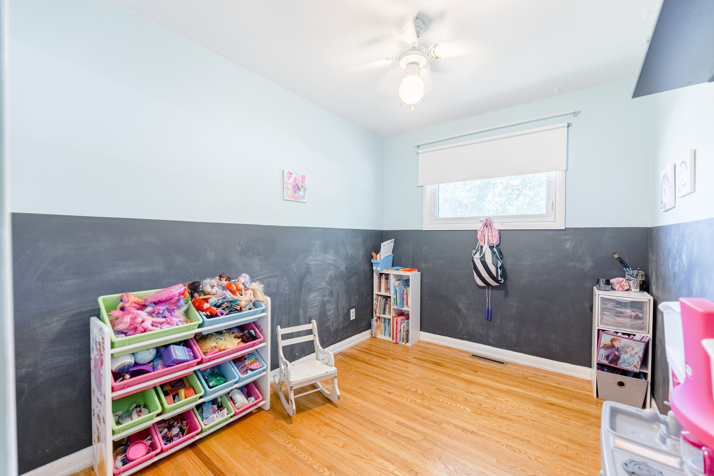 520 Collegiate St (15).jpg