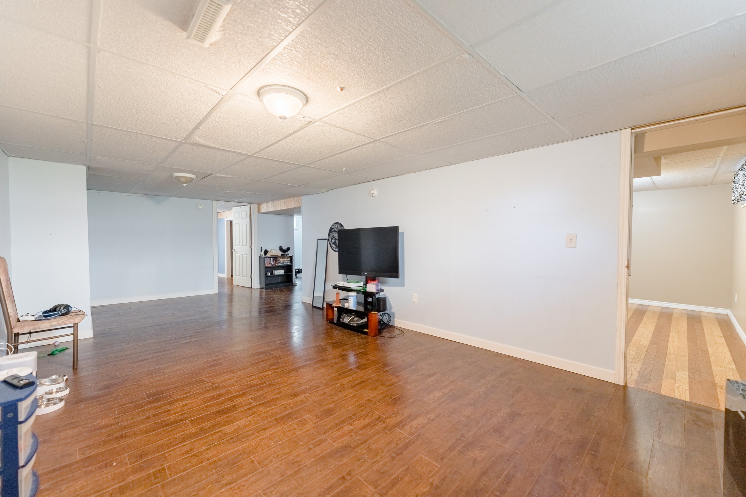 520 Collegiate St (10).jpg