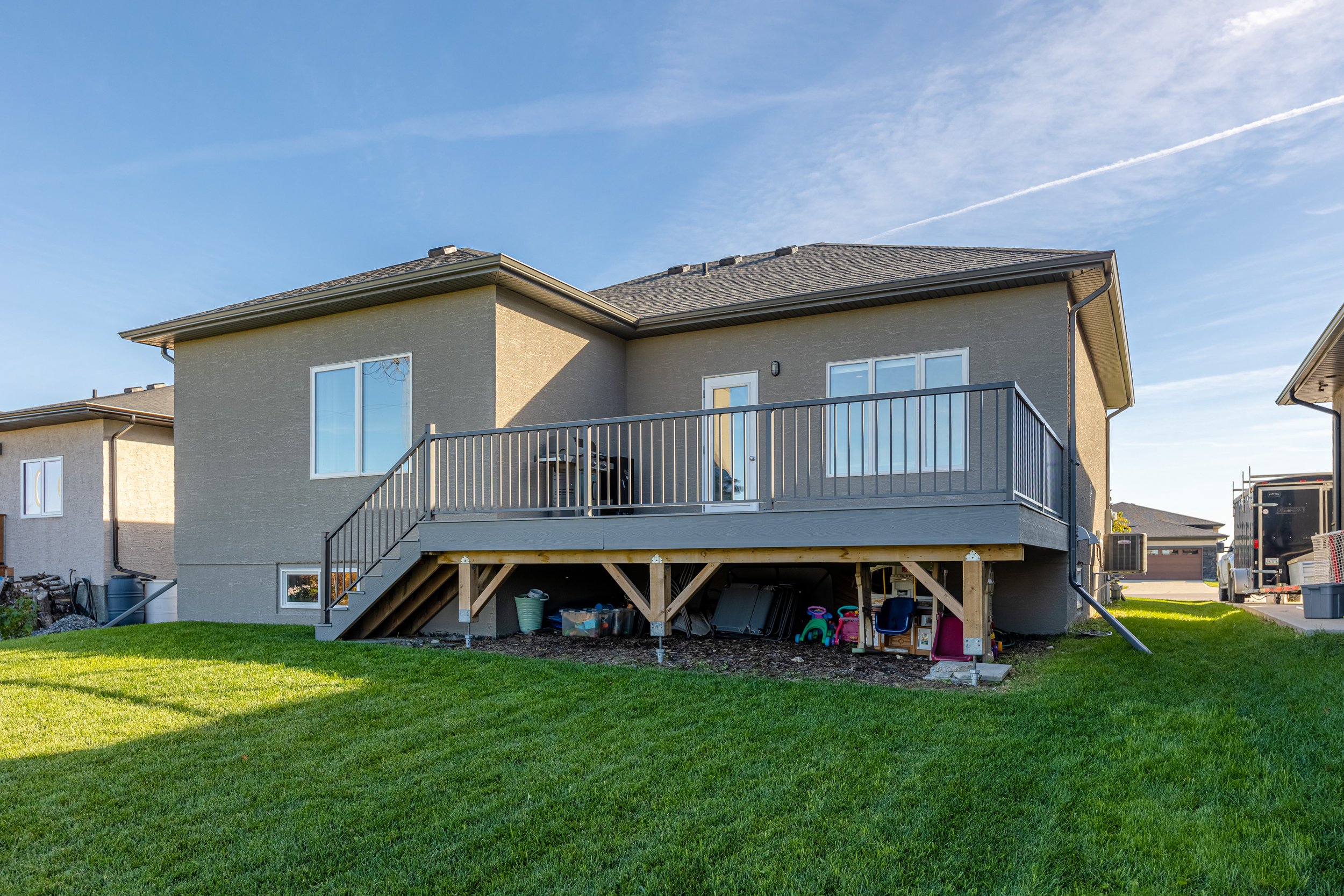 104 Appleyard Ave (24).jpg