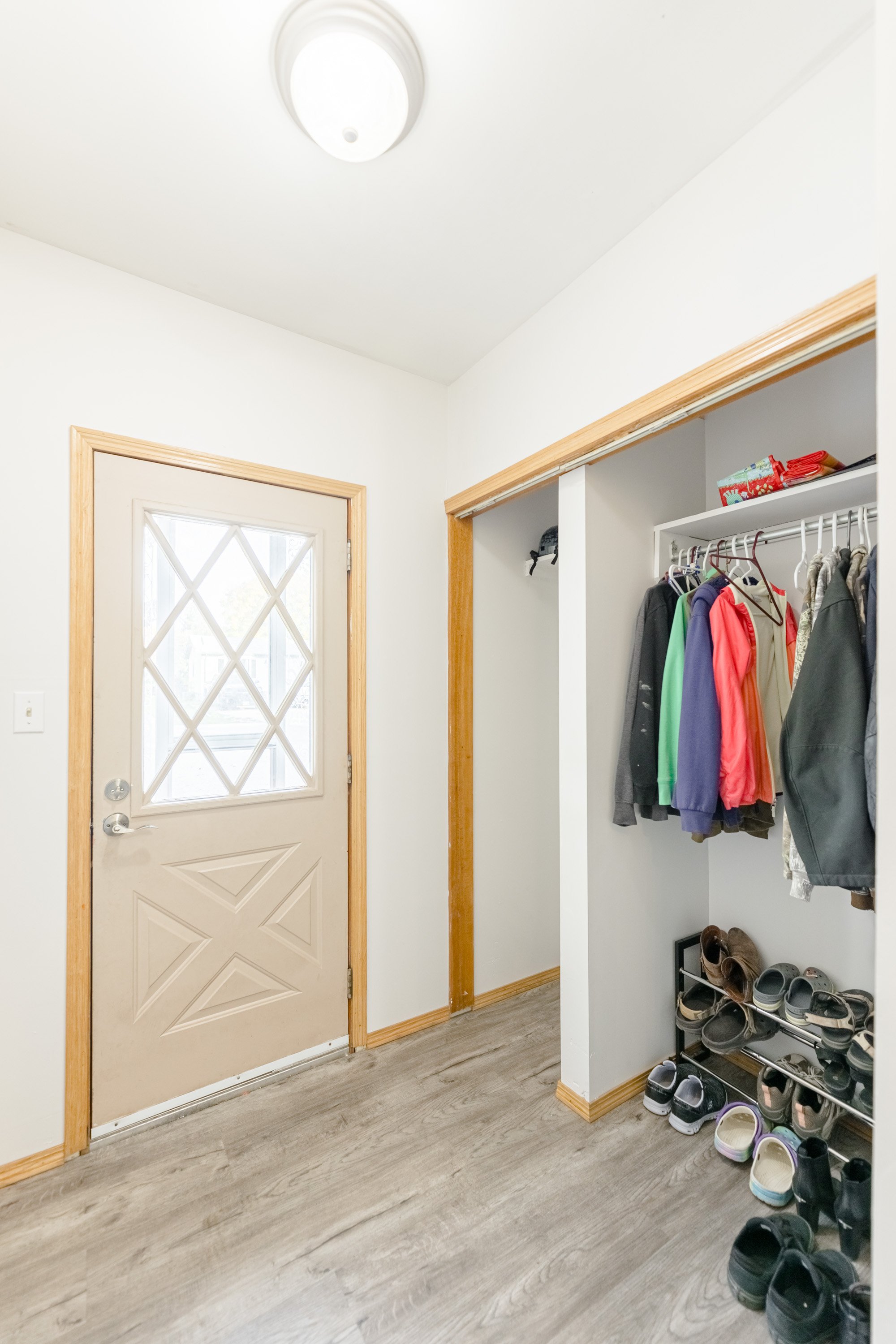 427 4 St W (25).jpg
