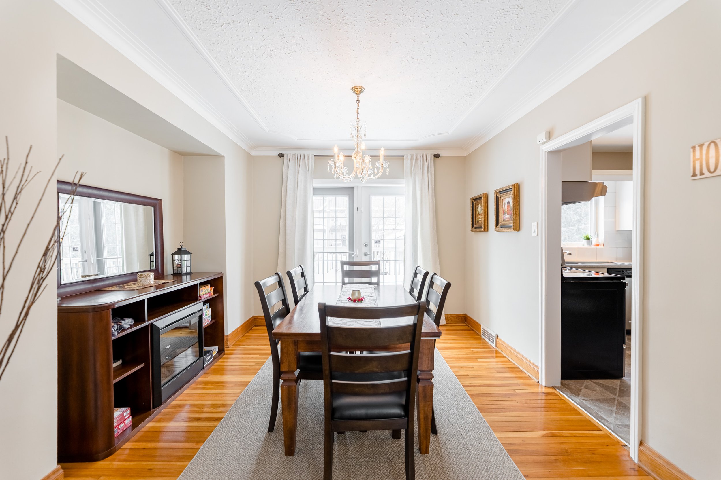 9 Roslyn Cres (25).jpg