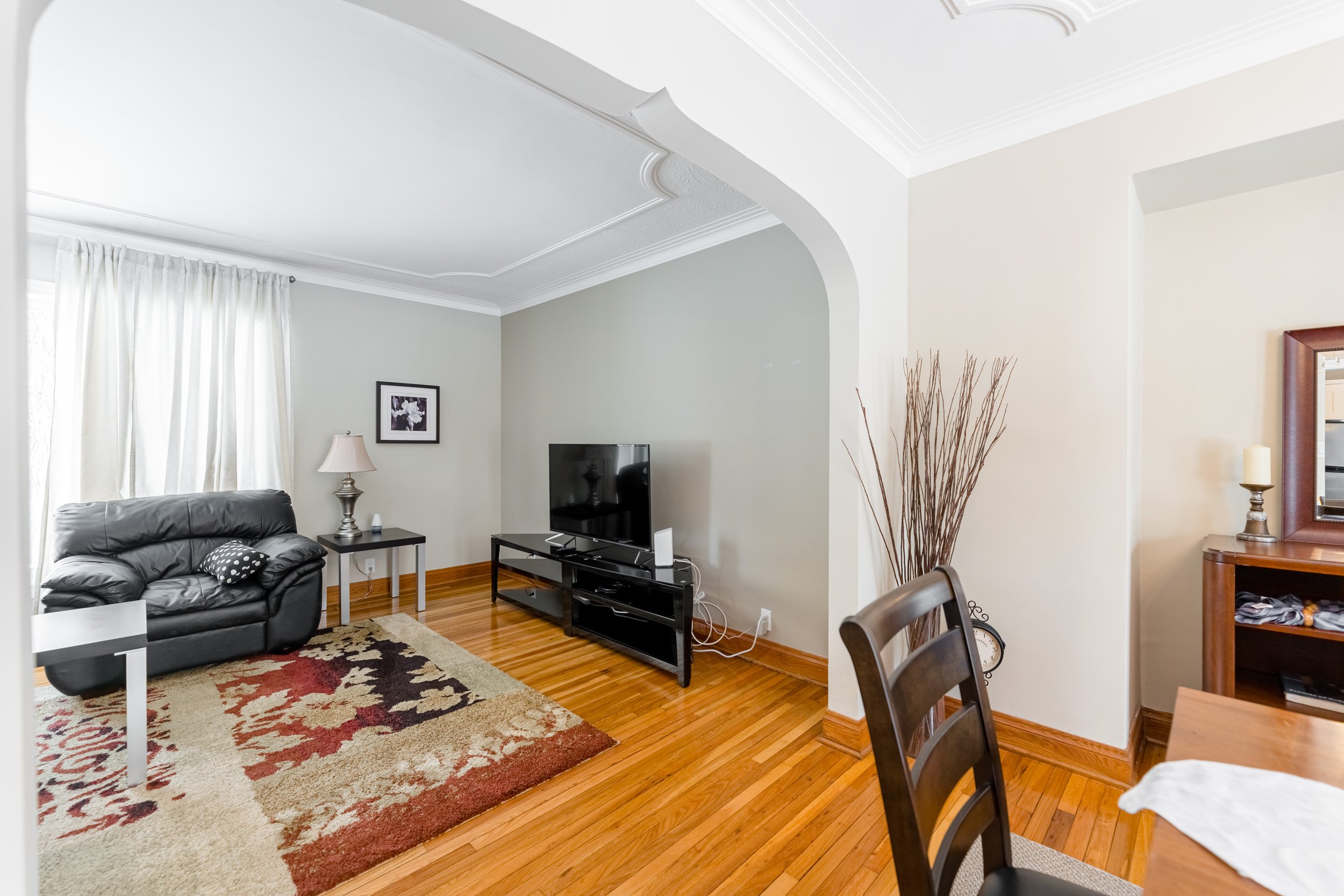 9 Roslyn Cres (28).jpg