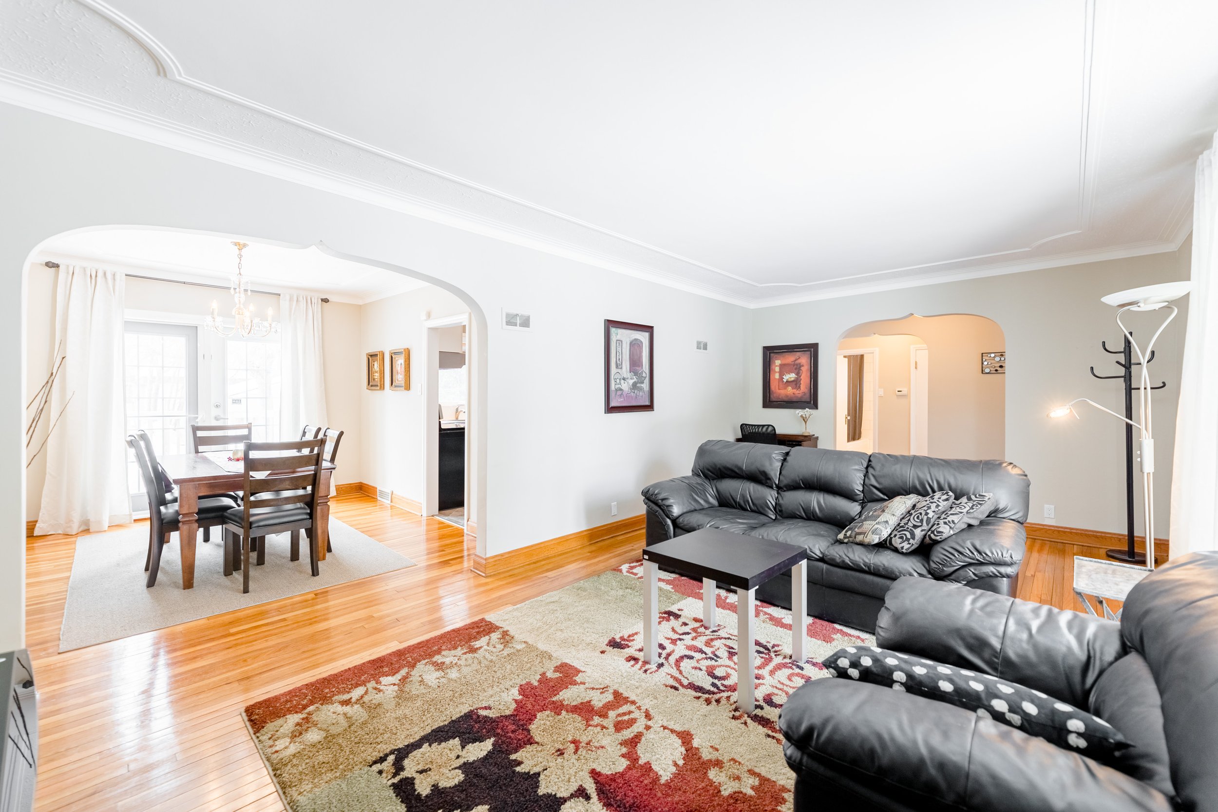 9 Roslyn Cres (30).jpg