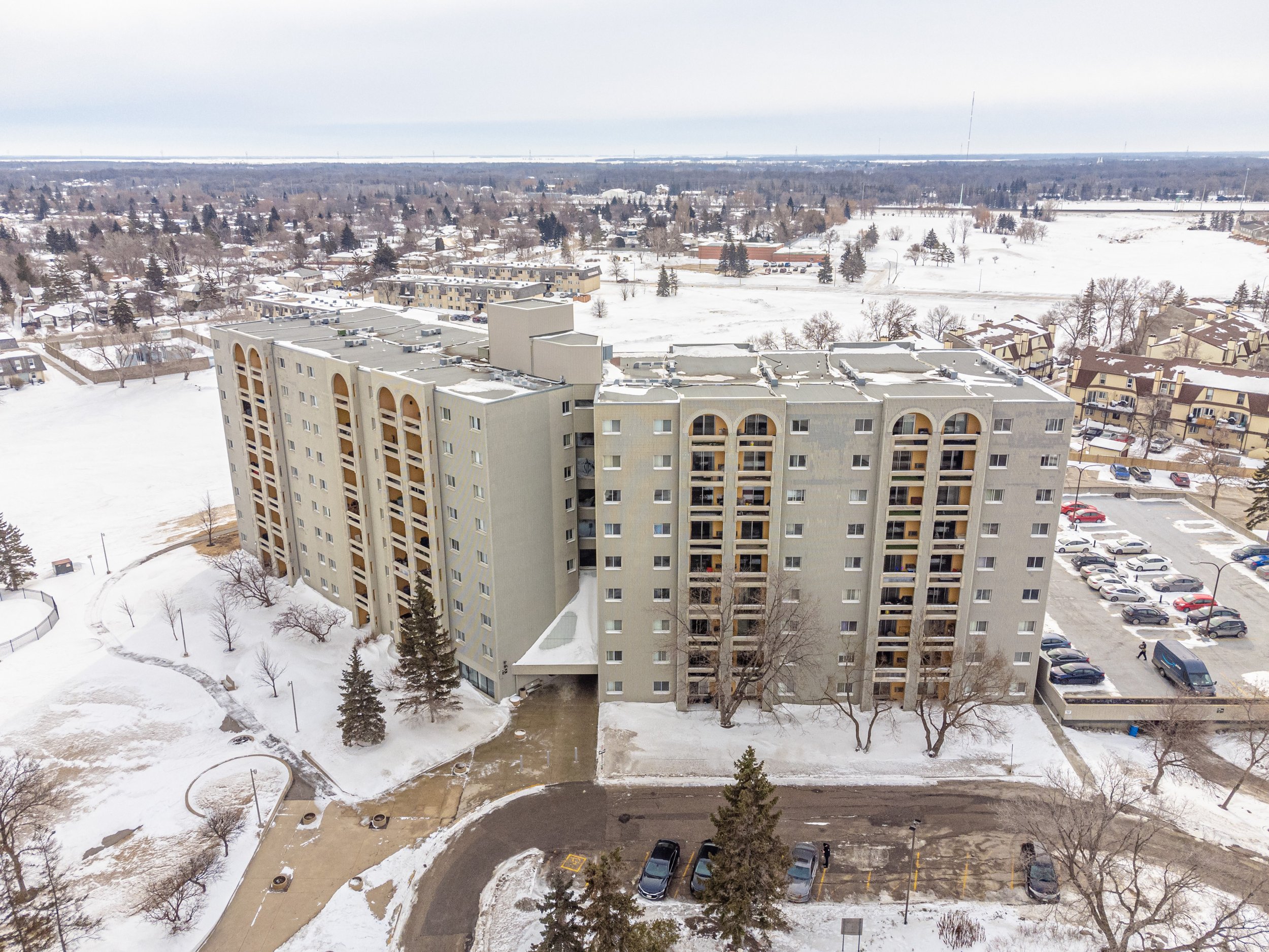 803-3030 Pembina Hwy (27).jpg