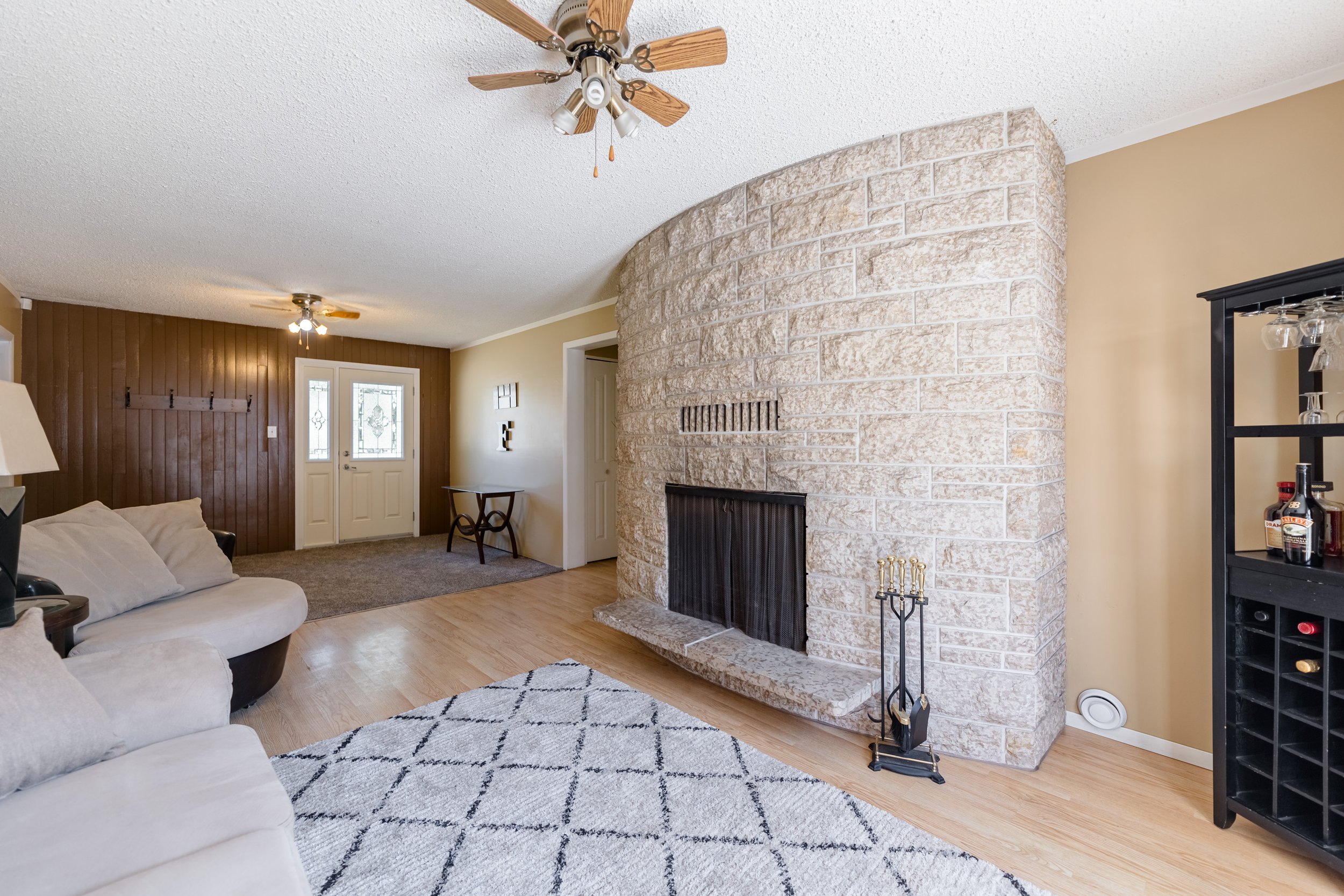 23 Railway Ave (90).jpg