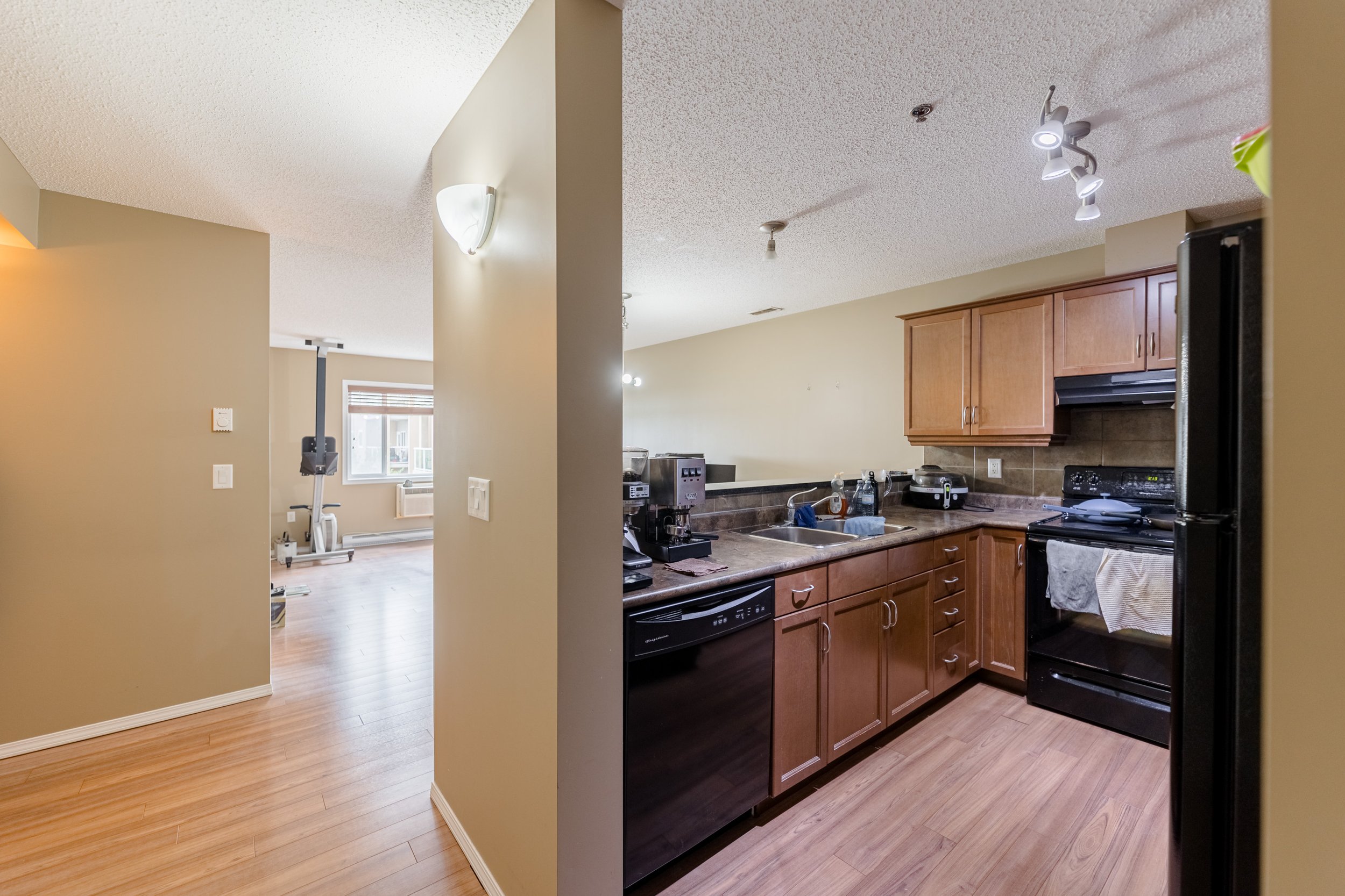 340-230 Fairhaven Rd (10).jpg