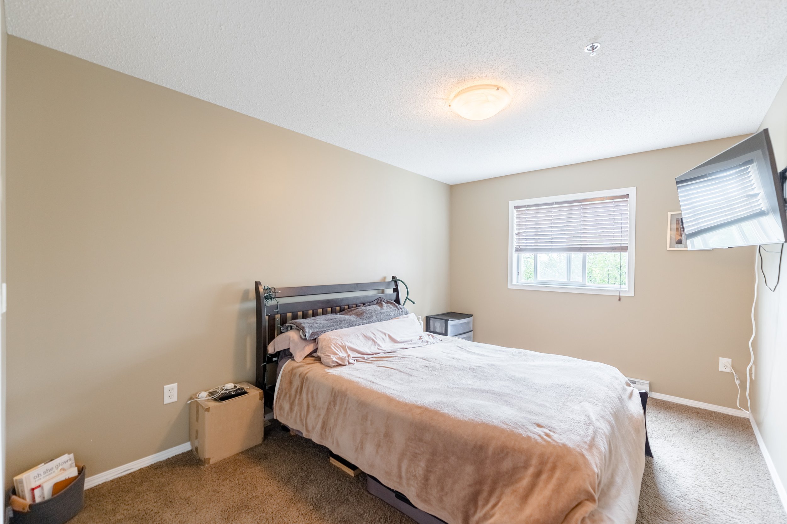 340-230 Fairhaven Rd (17).jpg