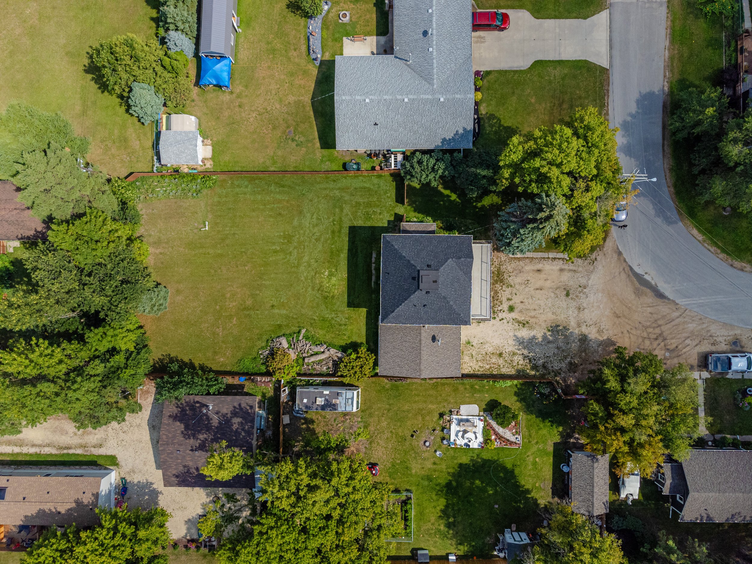 106 2nd Ave (43).jpg