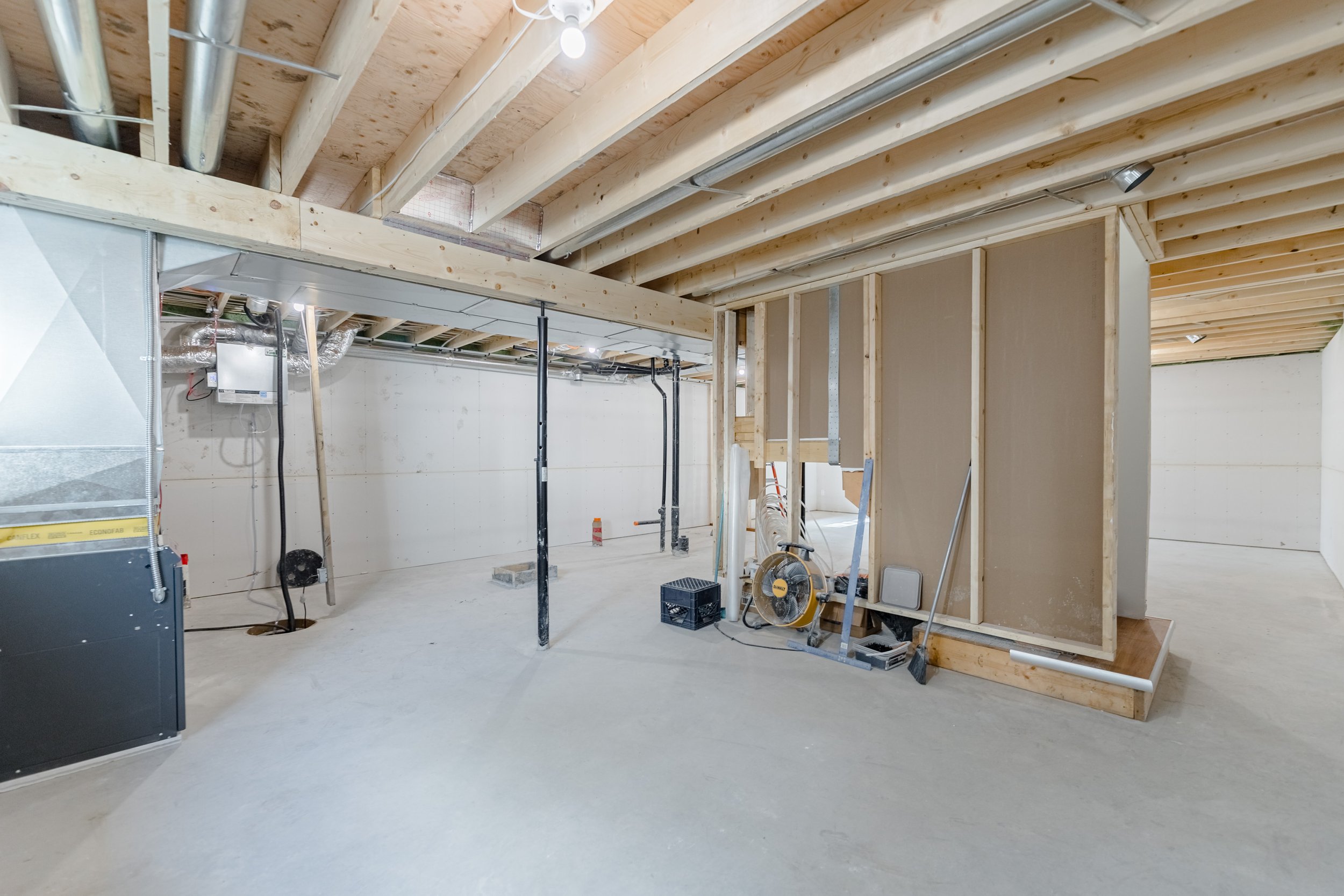 25 Mill creek Rd (17).jpg