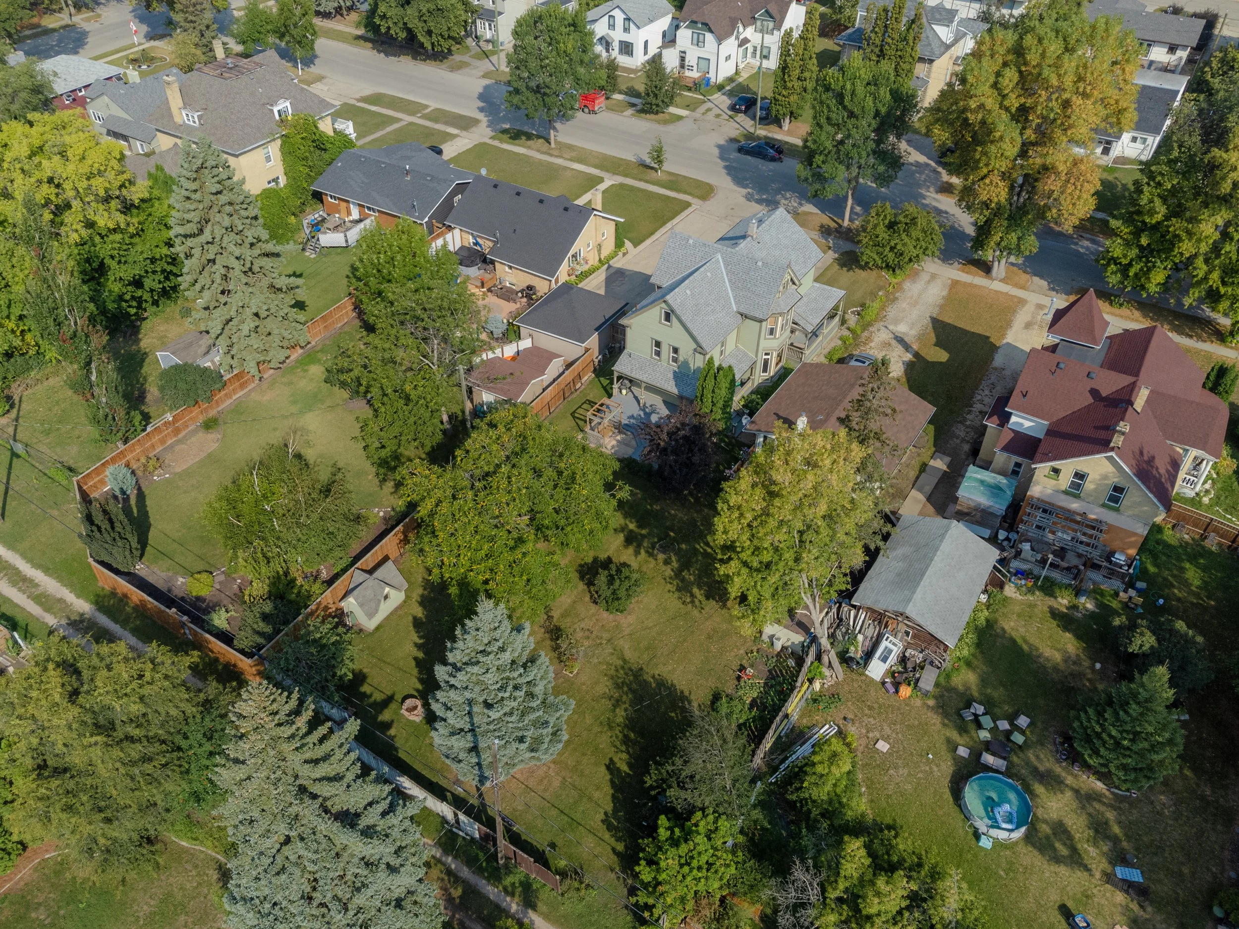 131 Dufferin Ave E — Meagan McKilliop