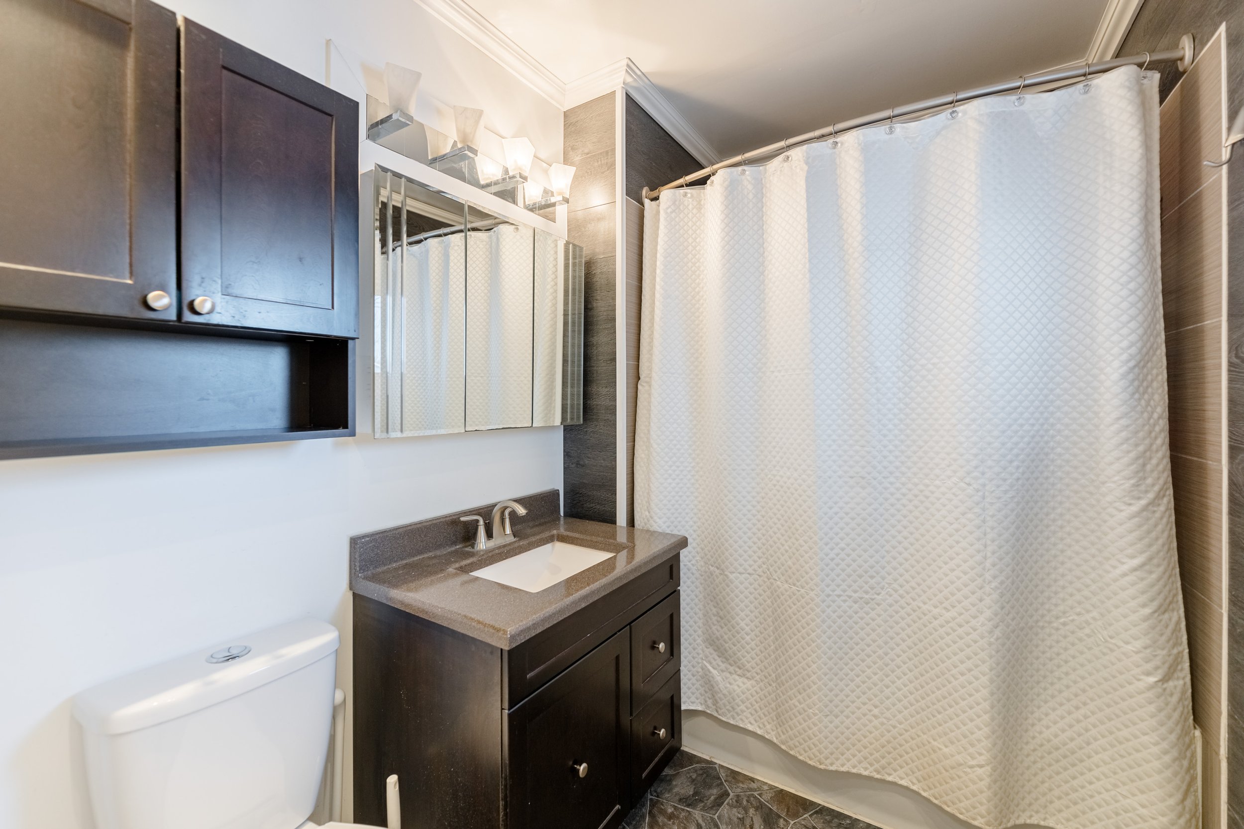 134 Proctor St (15).jpg