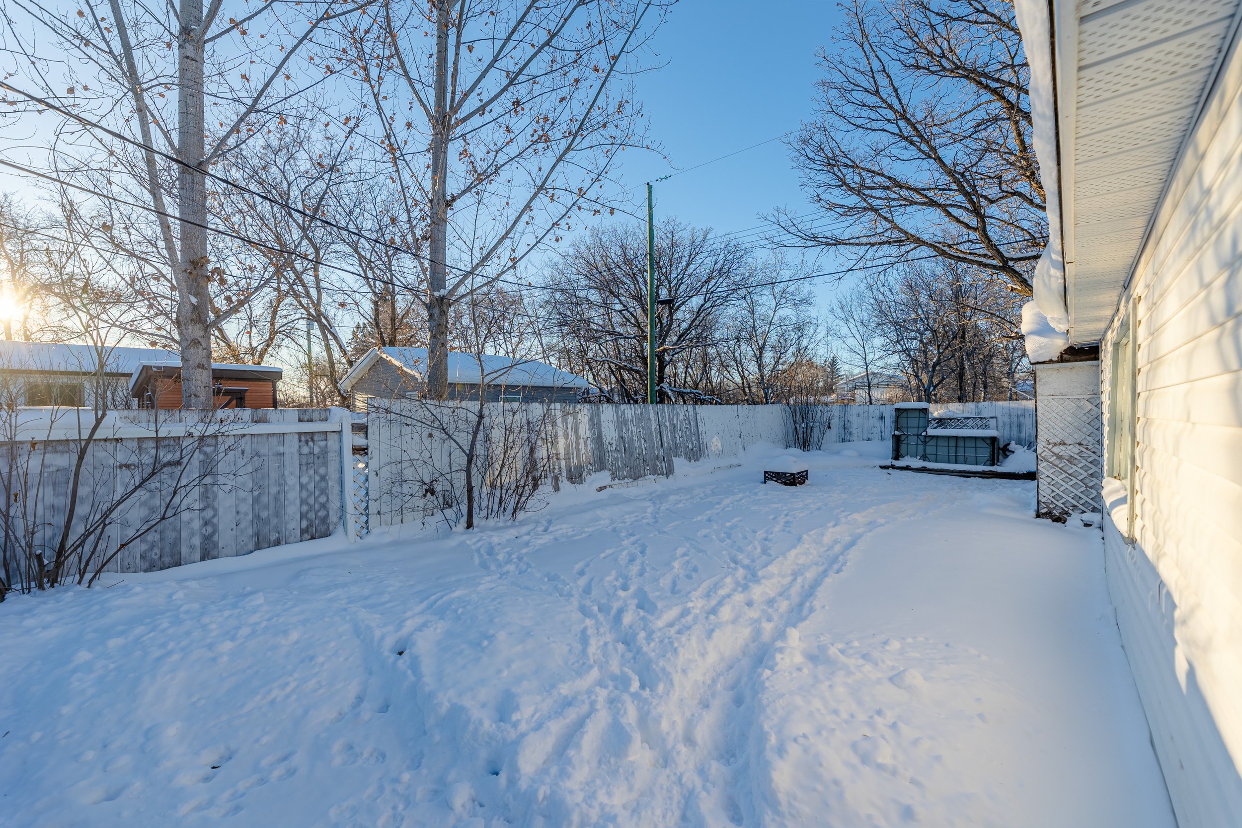 134 Proctor St (16).jpg