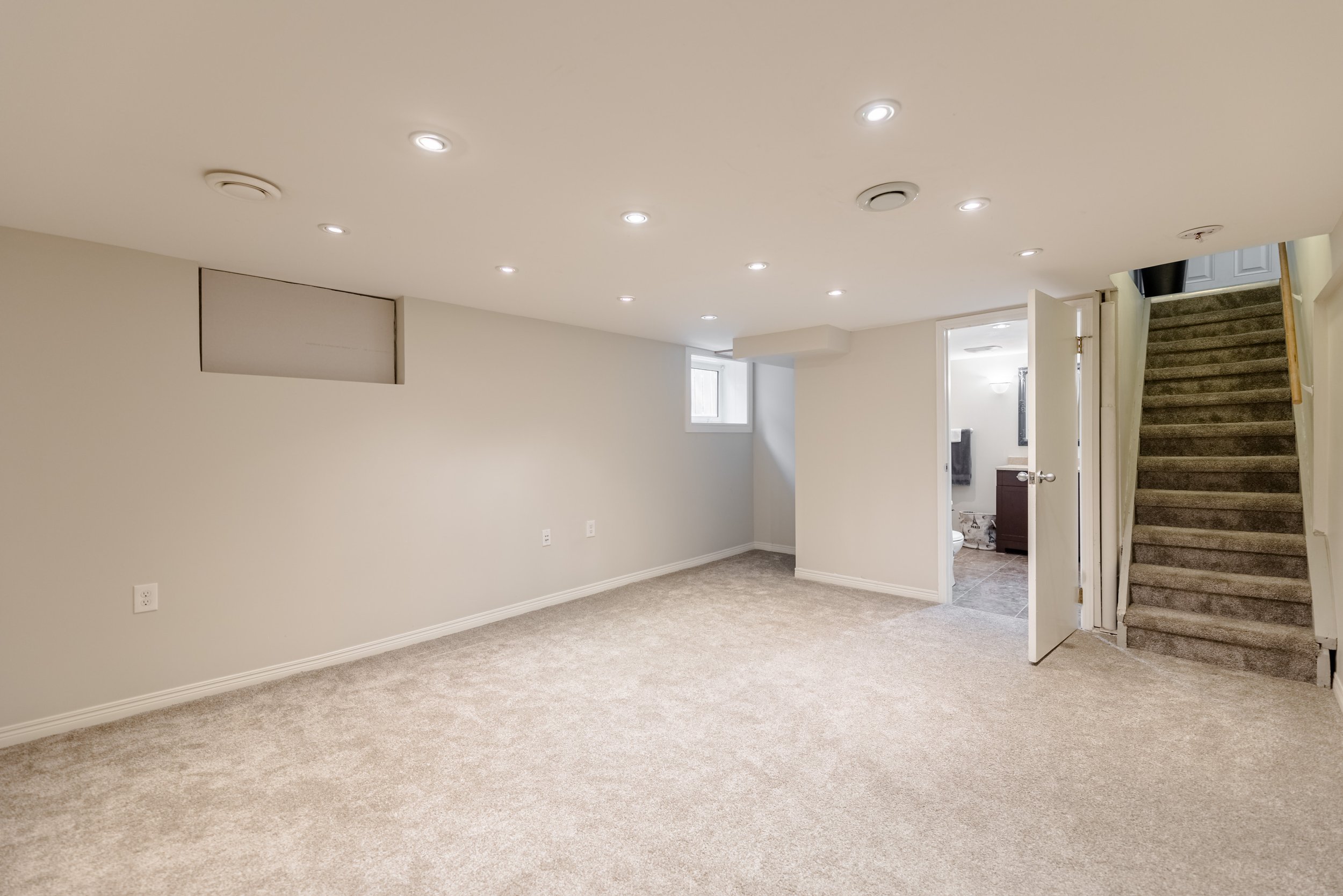 11 St David Rd (22).jpg
