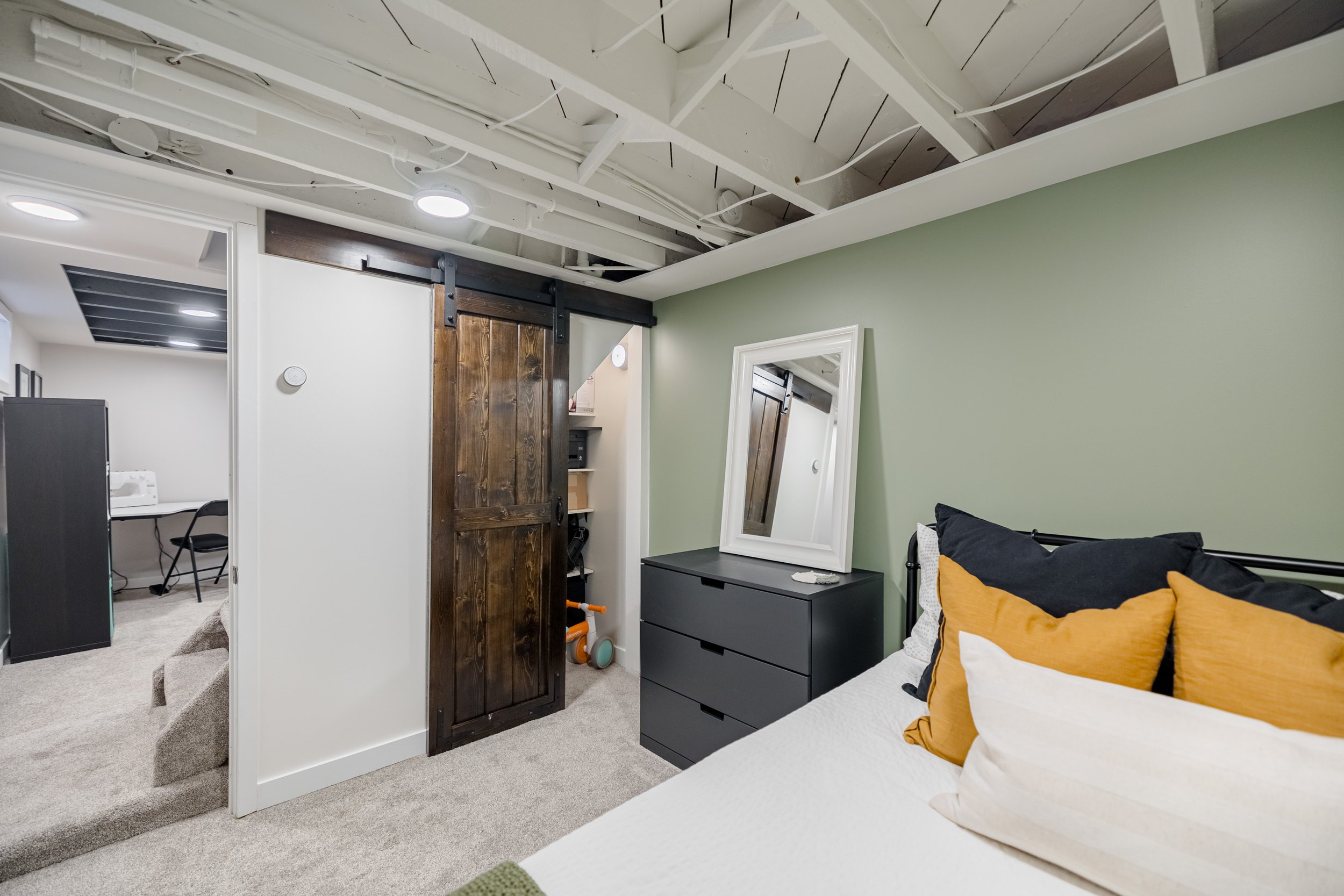 305 Centennial St (12).jpg