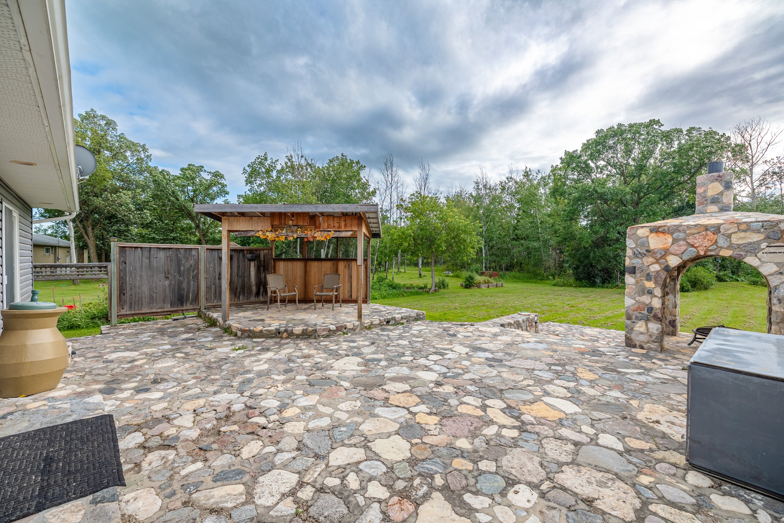 192 Governor Rd (39).jpg
