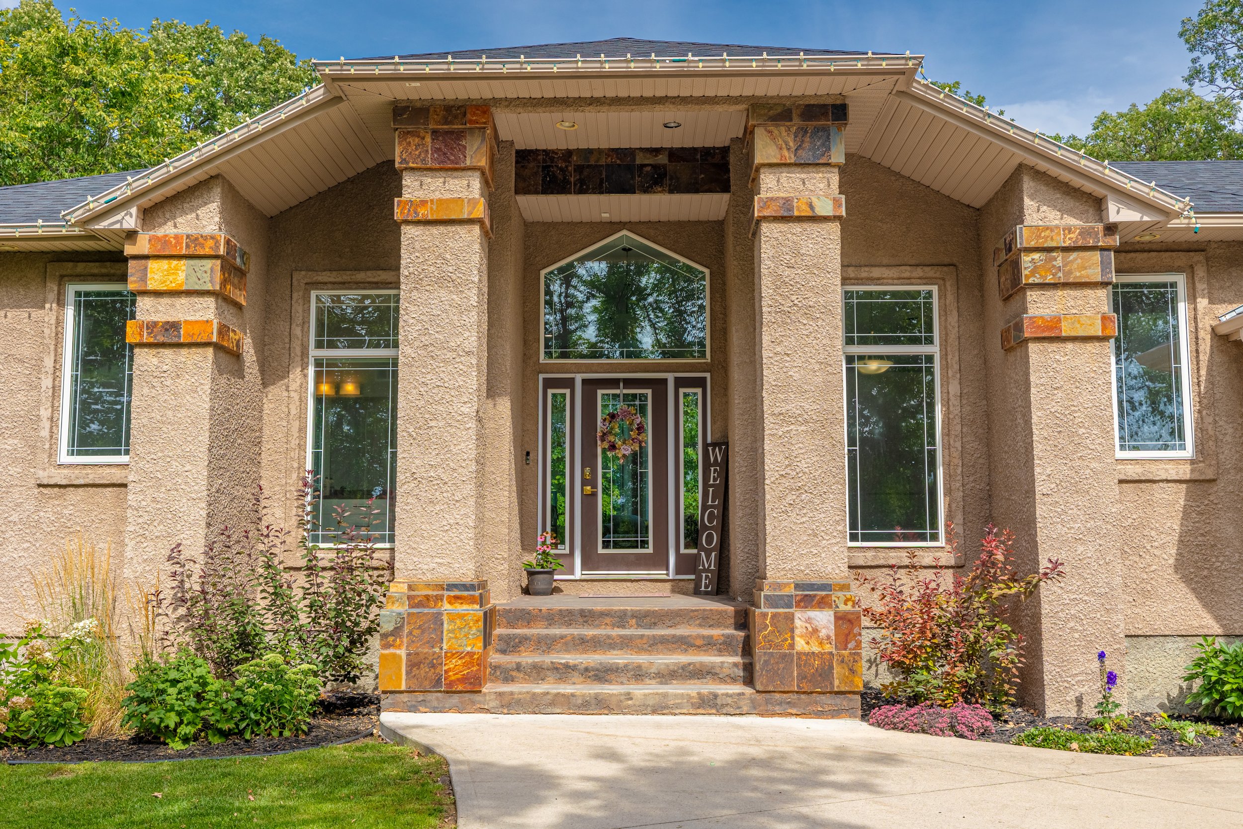 28 Highland Dr (4).jpg
