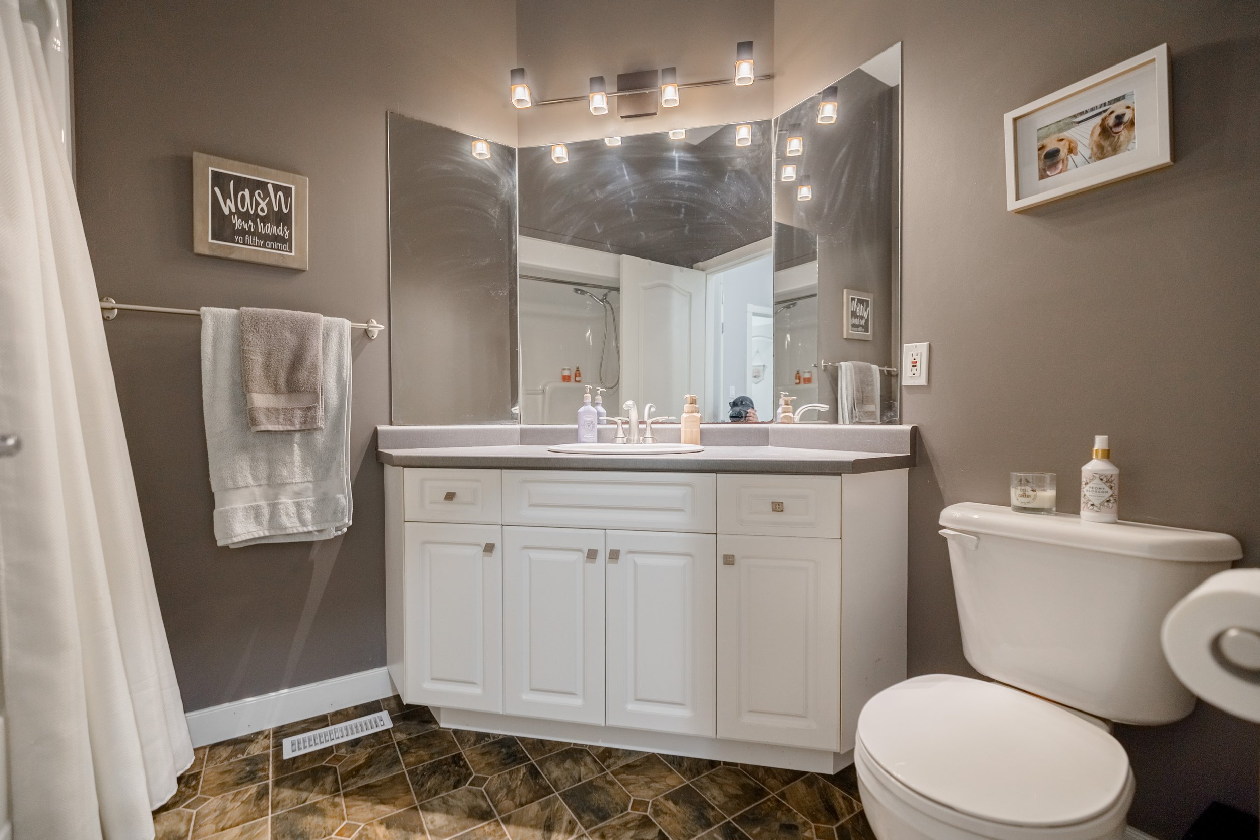 28 Highland Dr (28).jpg