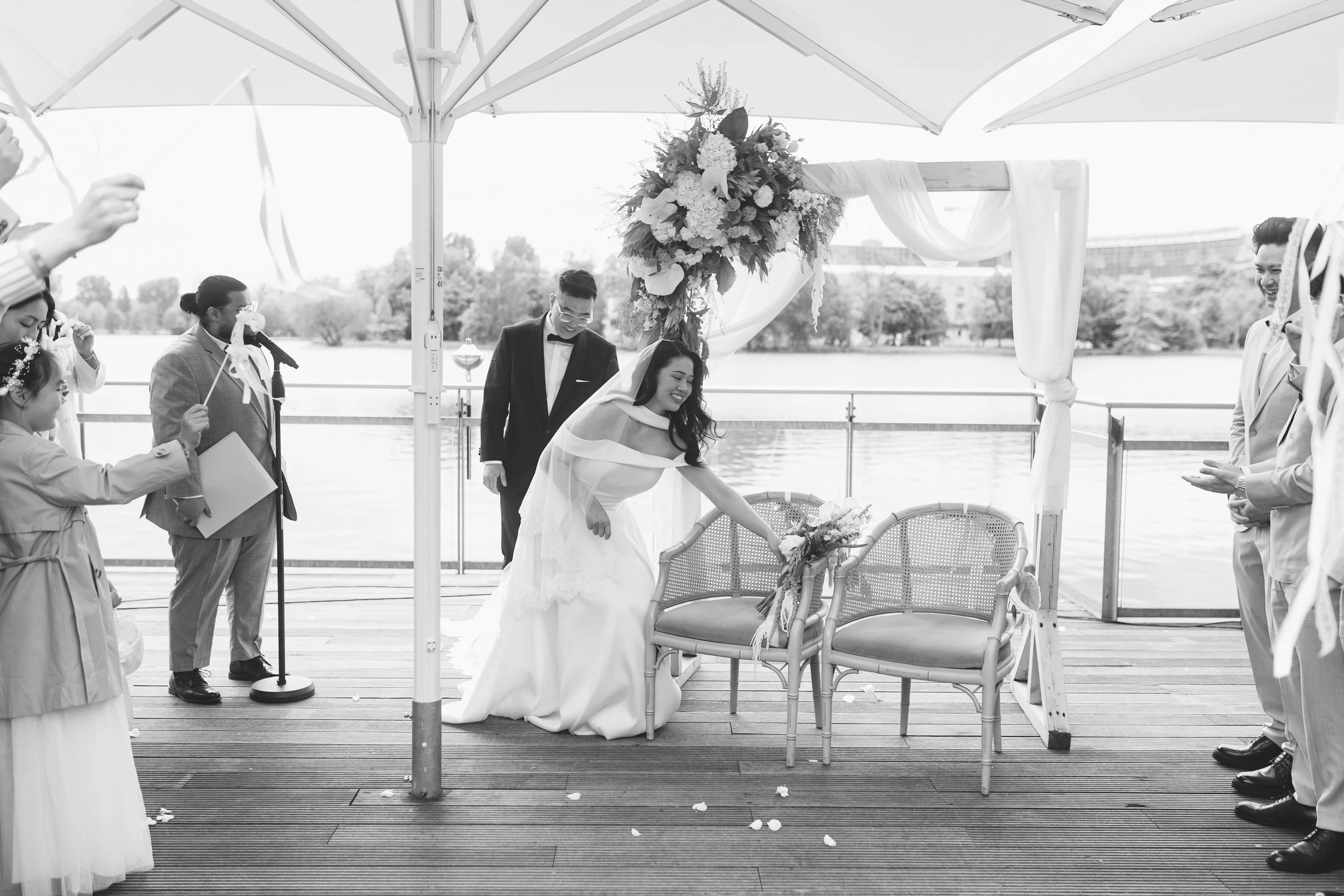 hochzeitsfotografie-nuernberg-bootshaus (256).jpg