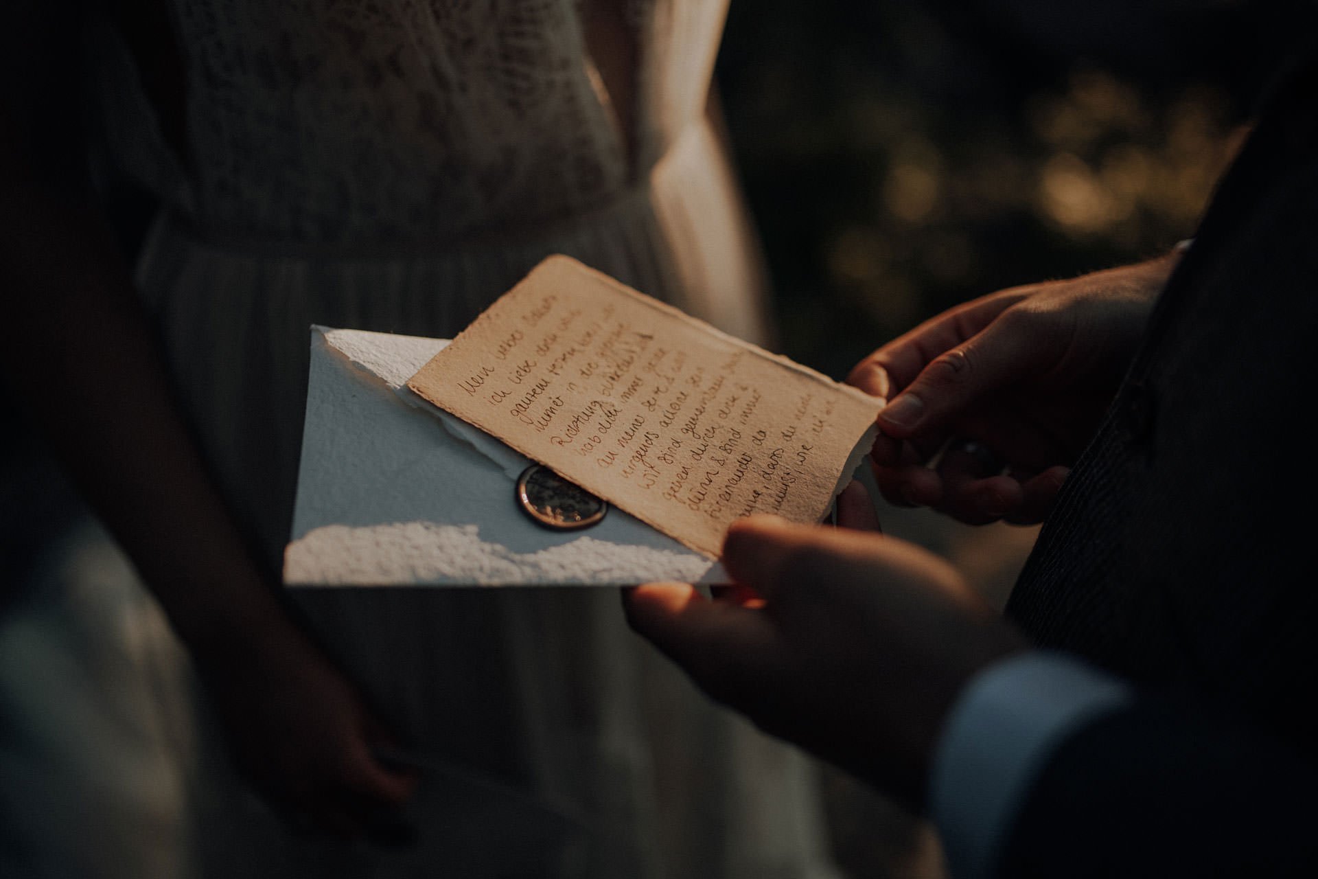 Elopement-Fraenkische-Schweiz-Hochzeitsfotografin-Sarah-Guber-Fotografie (55).jpg