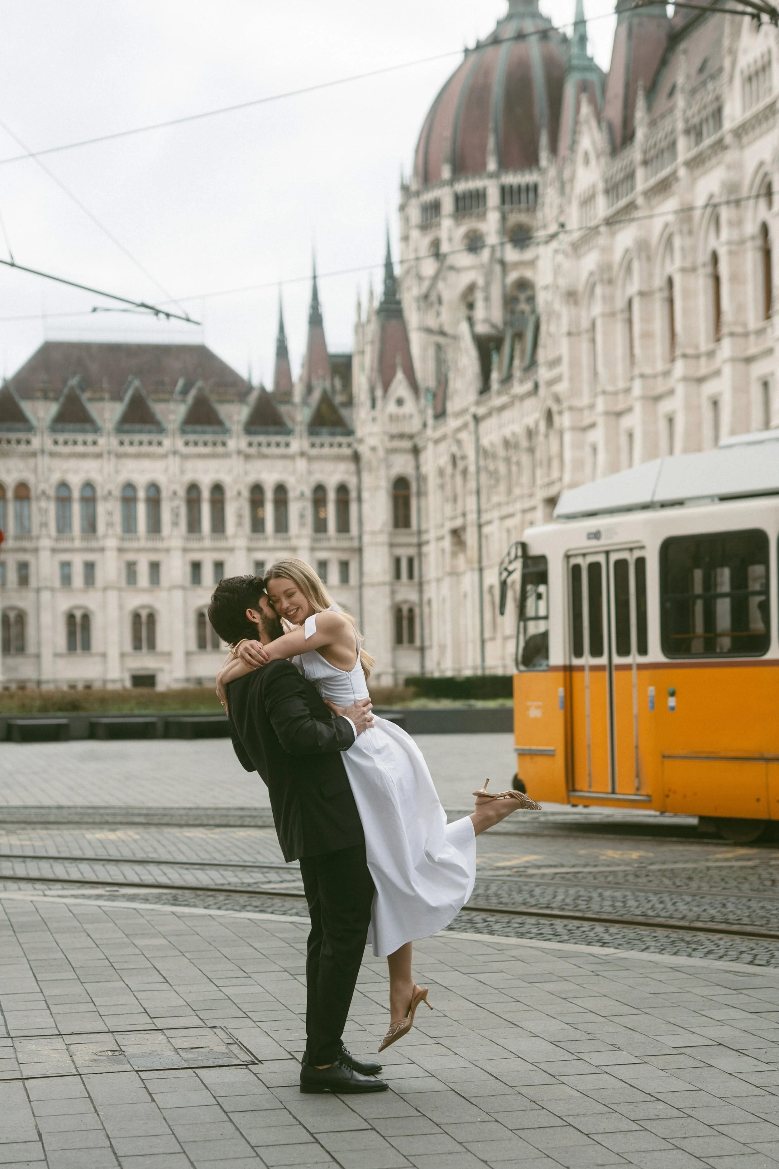 engagement-photos-budapest-sarahguberphotography (12).jpg