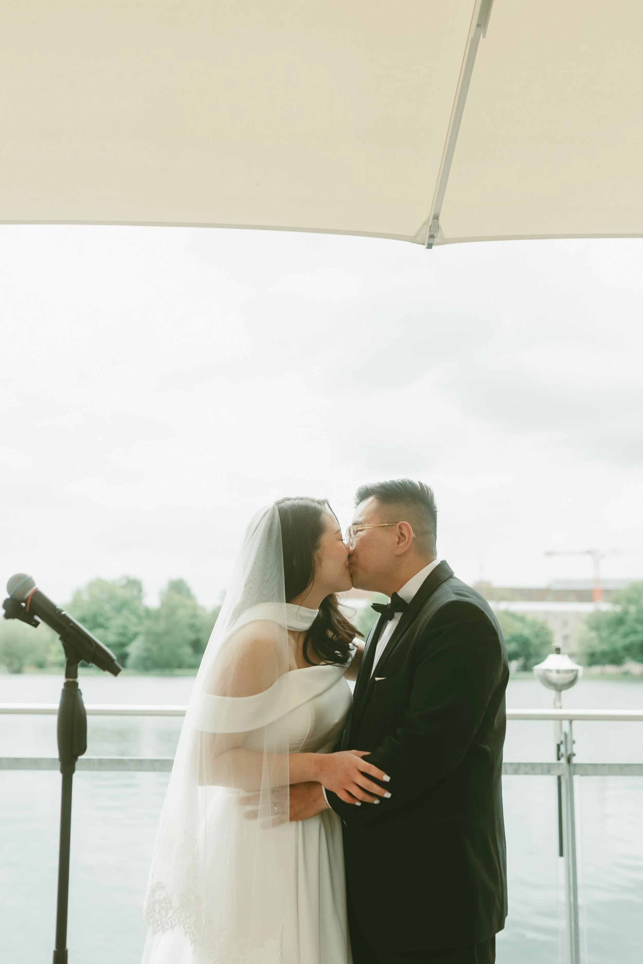 hochzeitsfotografie-nuernberg-bootshaus (254).jpg