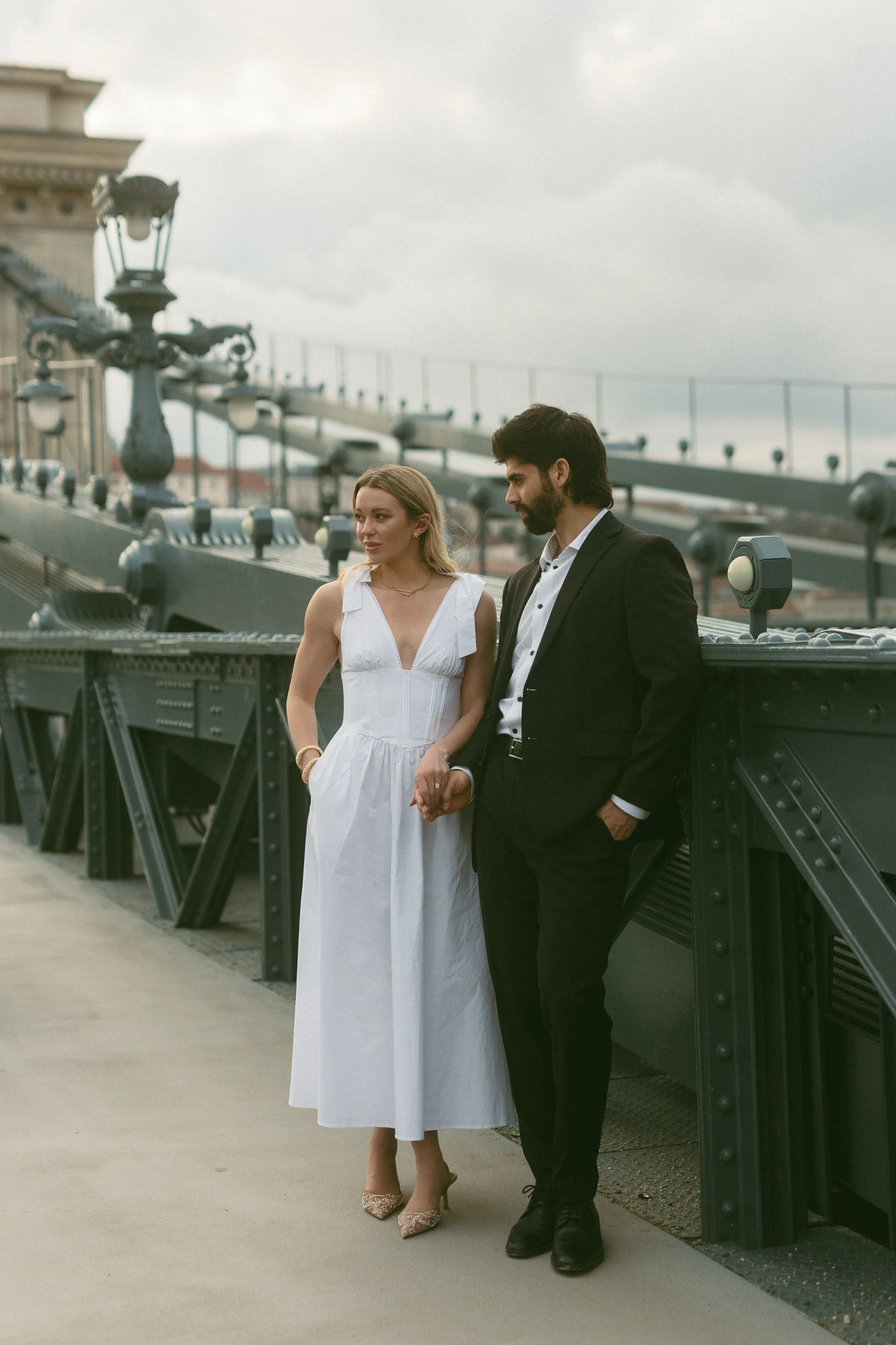 engagement-photos-budapest-sarahguberphotography (30).jpg