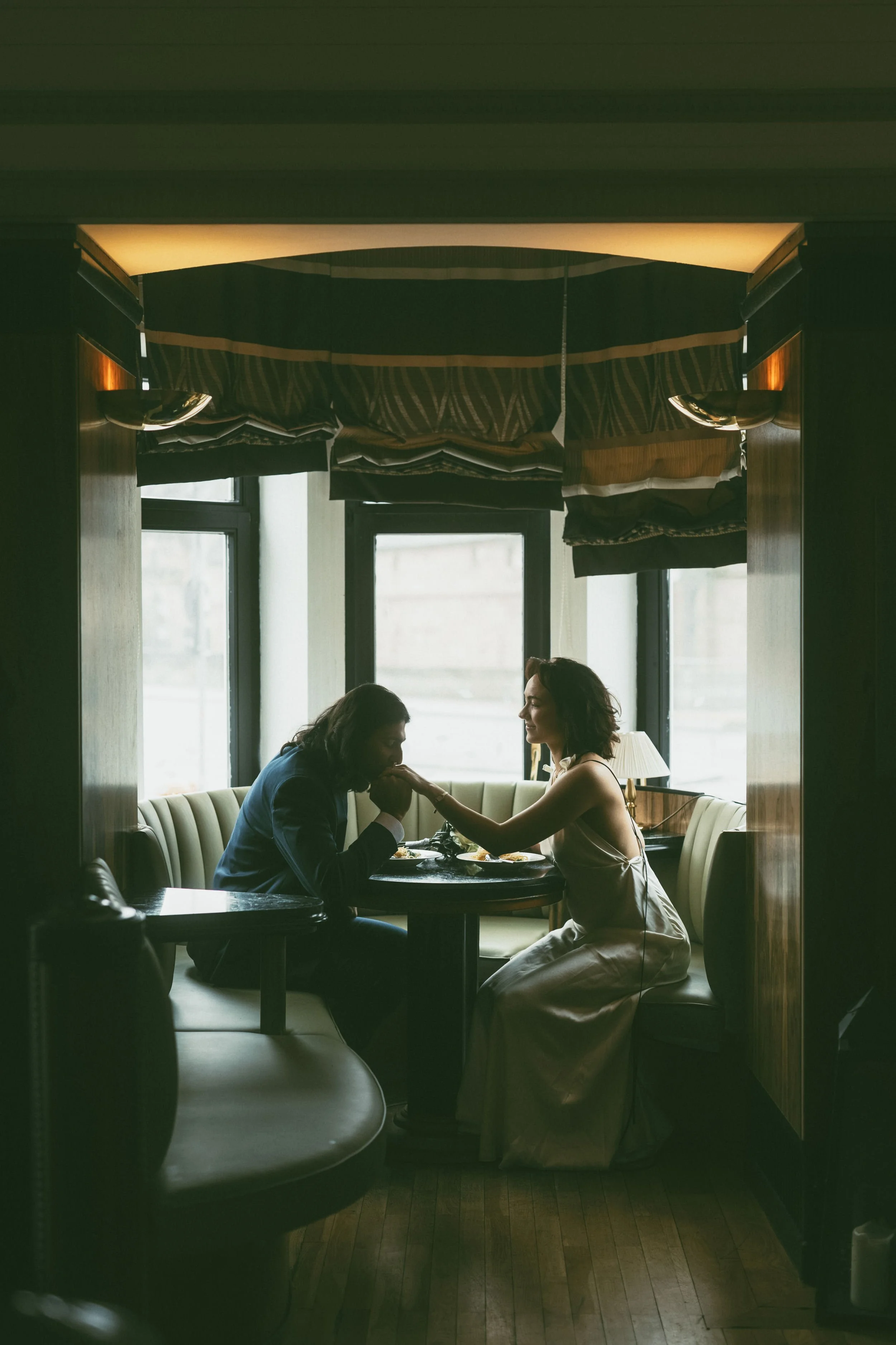 wedding-photographer-nuremberg-vintage-bar (13).jpg