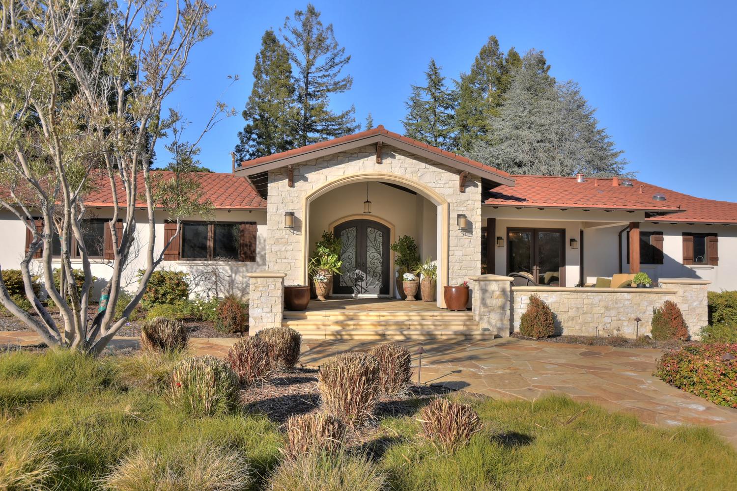 15977 Grandview Dr Monte-large-007-4-Front View-1500x1000-72dpi.jpg