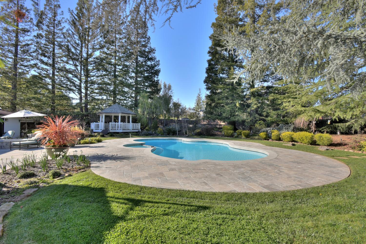15977 Grandview Dr Monte-large-052-54-Pool View to Gazebo-1500x999-72dpi.jpg