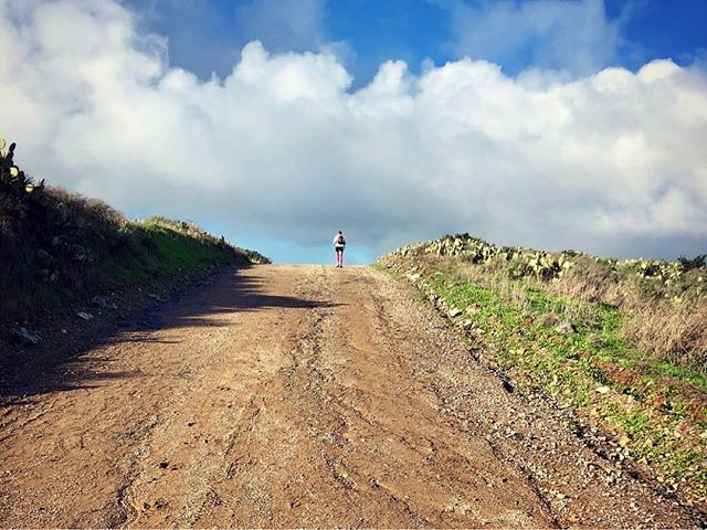 Run into the clouds ⛅️ ⠀⠀⠀⠀⠀⠀⠀⠀⠀⠀⠀⠀⠀⠀⠀⠀⠀⠀⠀⠀⠀⠀⠀⠀⠀⠀⠀⠀⠀⠀⠀⠀⠀⠀⠀⠀⠀⠀⠀⠀⠀⠀⠀⠀⠀⠀⠀⠀⠀⠀⠀⠀⠀⠀⠀⠀⠀⠀⠀⠀⠀⠀⠀⠀⠀⠀⠀⠀
📷: @heathersrun
⠀⠀⠀⠀⠀⠀⠀⠀⠀⠀⠀⠀⠀⠀⠀⠀⠀⠀⠀⠀⠀⠀⠀⠀⠀⠀⠀⠀⠀⠀⠀⠀⠀⠀⠀⠀⠀⠀⠀⠀⠀⠀⠀⠀⠀⠀⠀⠀⠀⠀⠀⠀⠀⠀⠀⠀⠀⠀⠀⠀⠀⠀⠀⠀⠀⠀⠀⠀⠀
#spectrumsports #runcatalina #catalinaisland #vacationraces #desination