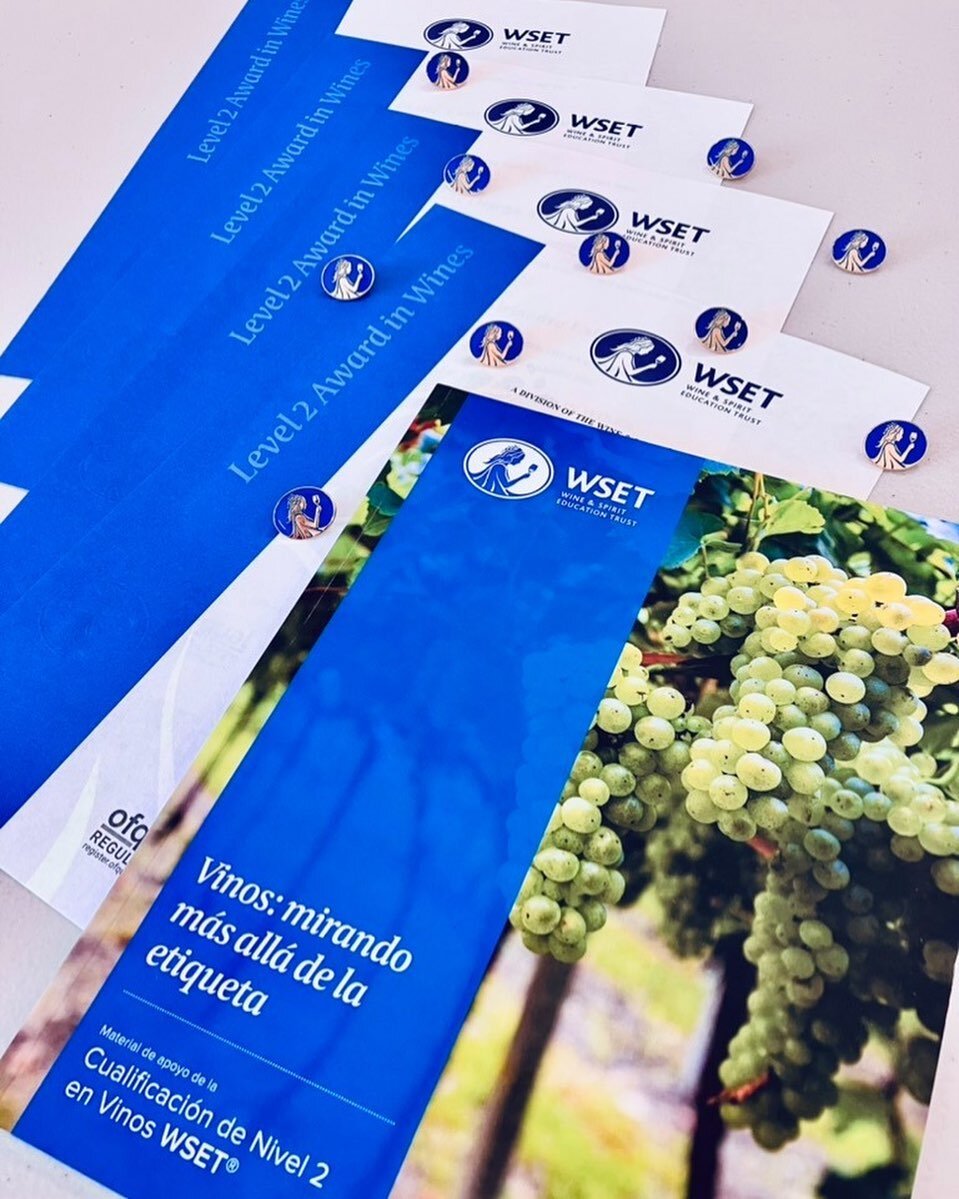 &iexcl;Celebrando el &eacute;xito de nuestros alumnos en el examen del WSET nivel 2! 

🎉🥂 Estamos m&aacute;s que felices de anunciar que han superado el desaf&iacute;o de manera brillante y han obtenido su merecida certificaci&oacute;n. 🎓🍷

No po