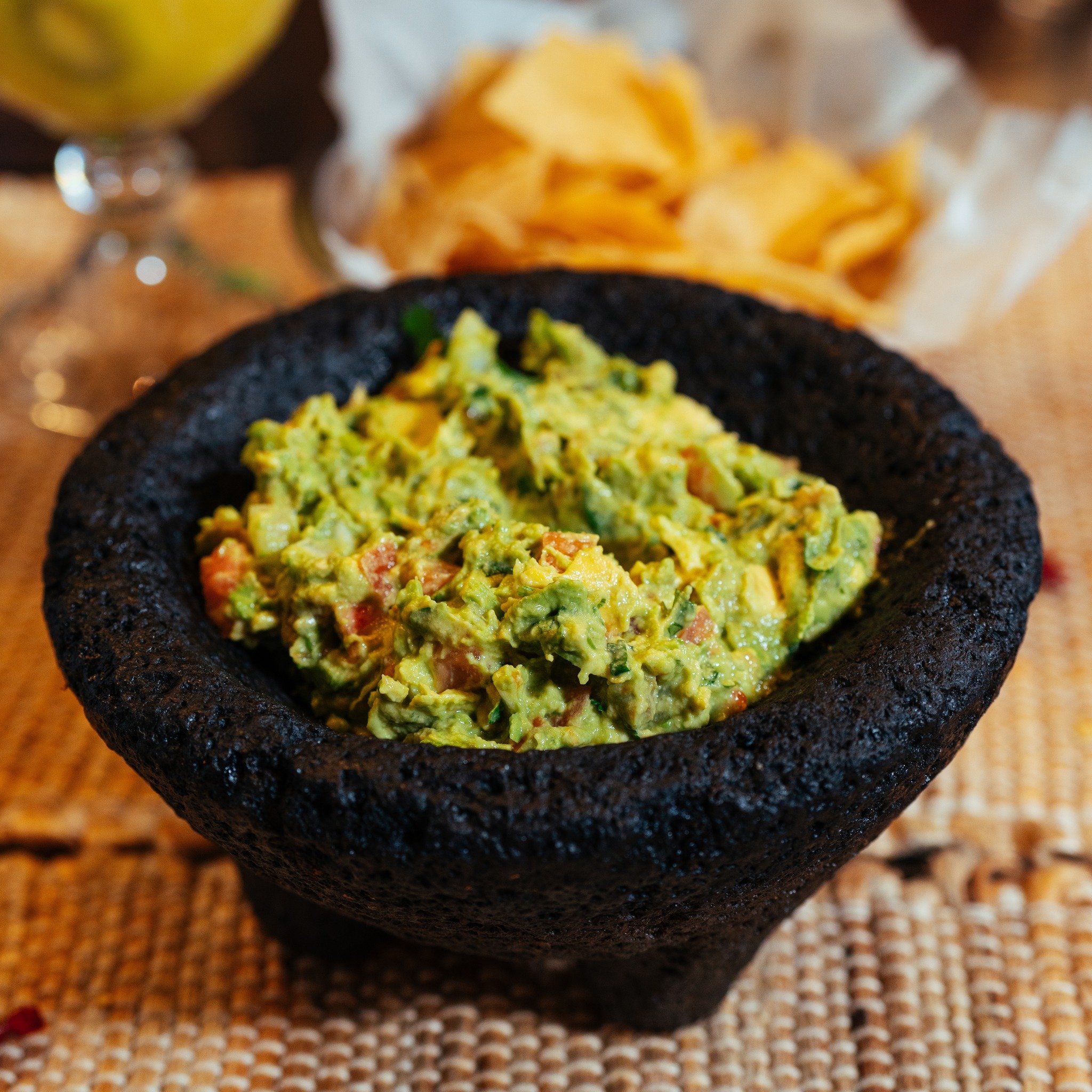 Why wait for the weekend for a fun, mouth-watering dinner? 🤔 Celebrate your Thursday with Guacamole and some Margs! 😜

ORDER ONLINE👉 Link in Bio

#mexicanfood #whitevillenc #elizabethtownnc #zebulonnc #shallottenc #guacamole #guac #guaclovers