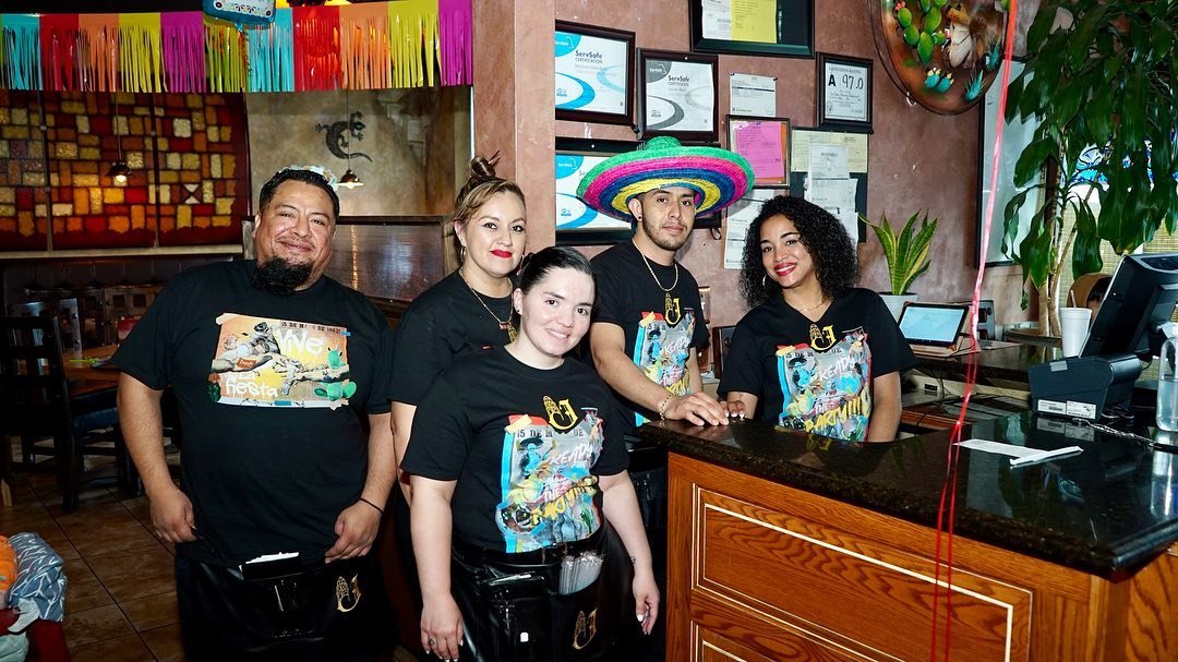 It&rsquo;s Cinco de Mayo Fiesta at San Jose Mexican Restaurant! 🌮🎉 Celebrate, and enjoy our amazing food, margaritas, and great music. Let&rsquo;s fiesta like there&rsquo;s no ma&ntilde;ana!

📍877 East Gannon Avenue Zebulon, NC 27597

#zebulonnc #